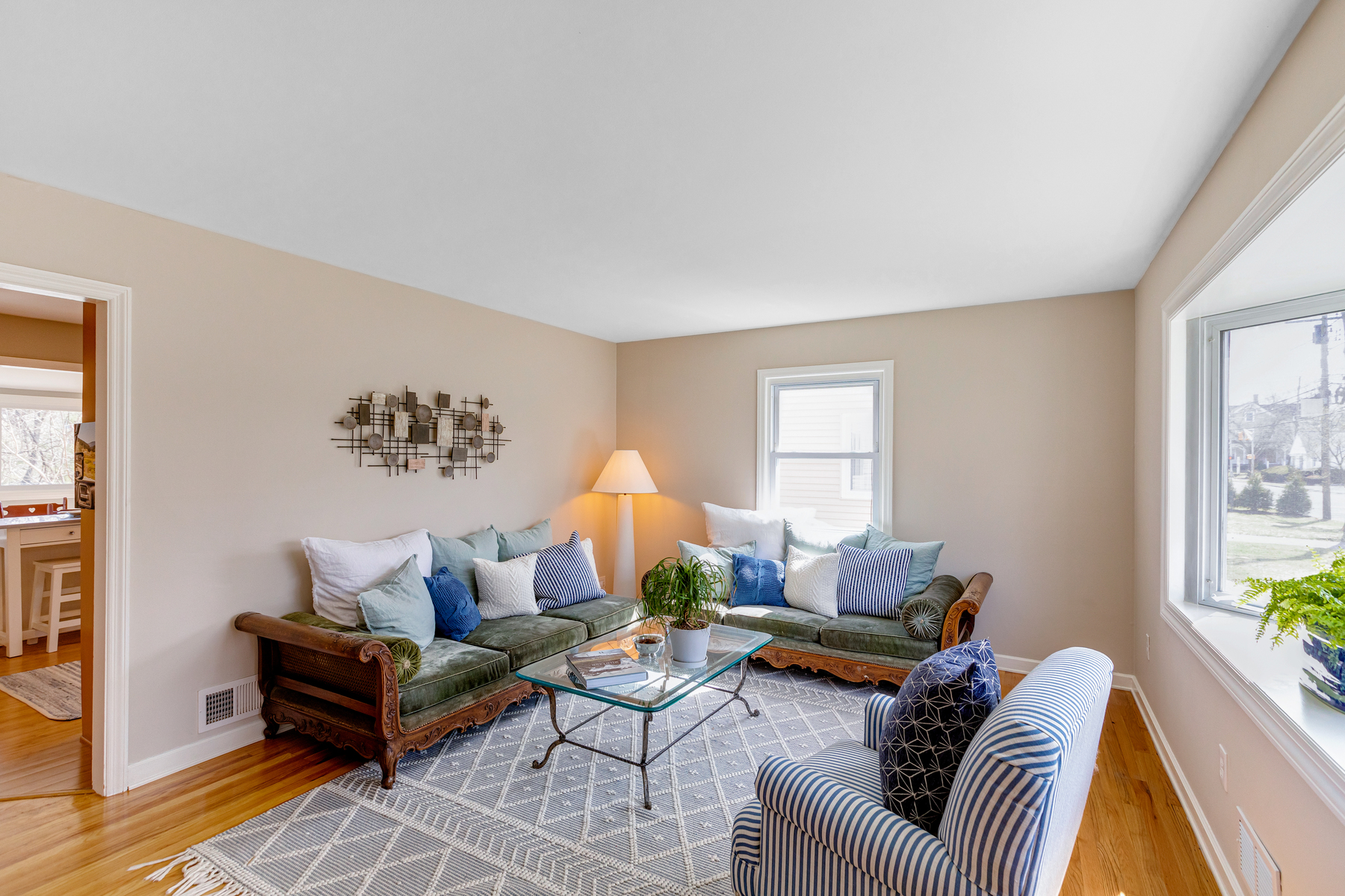 14 University Avenue