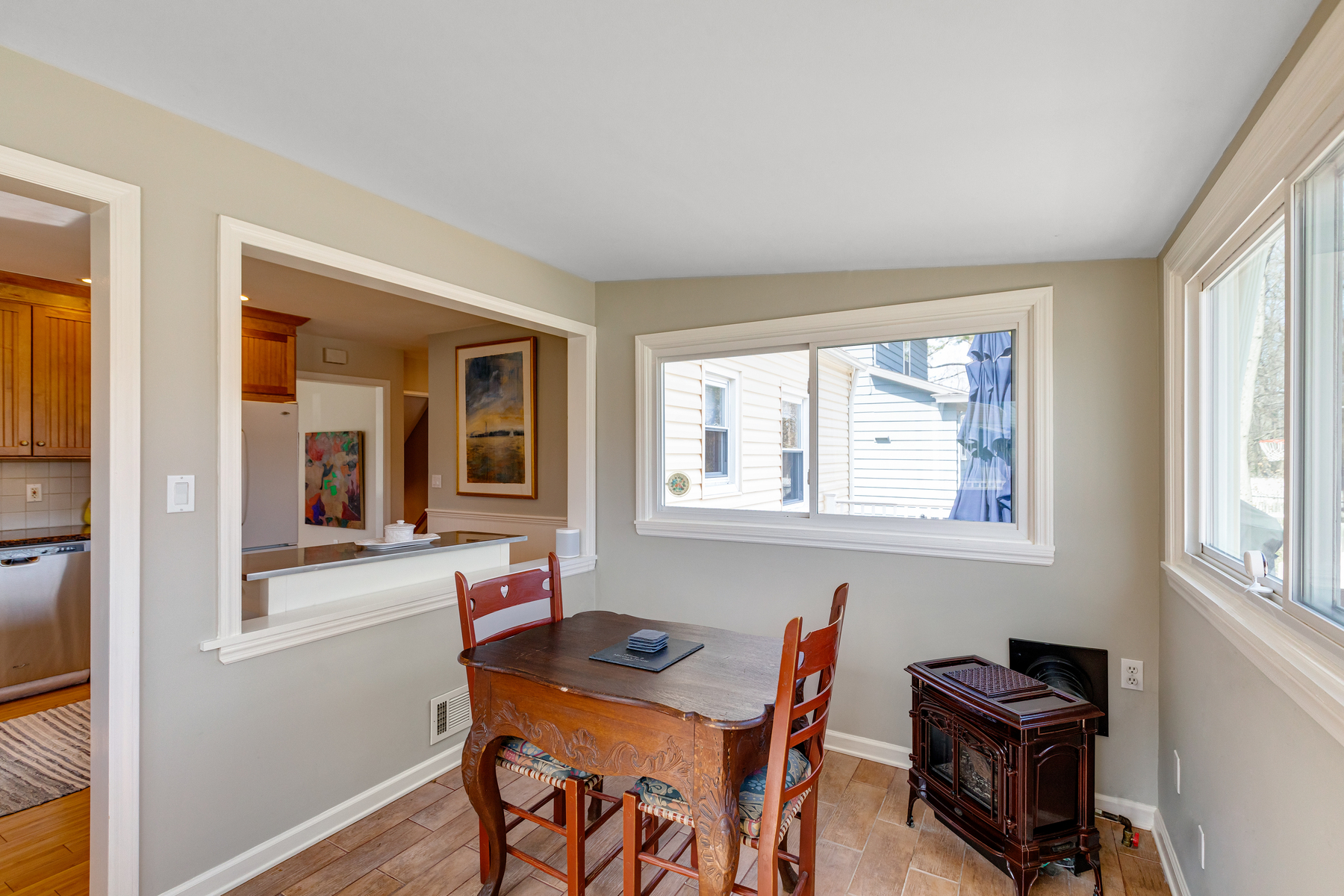 14 University Avenue
