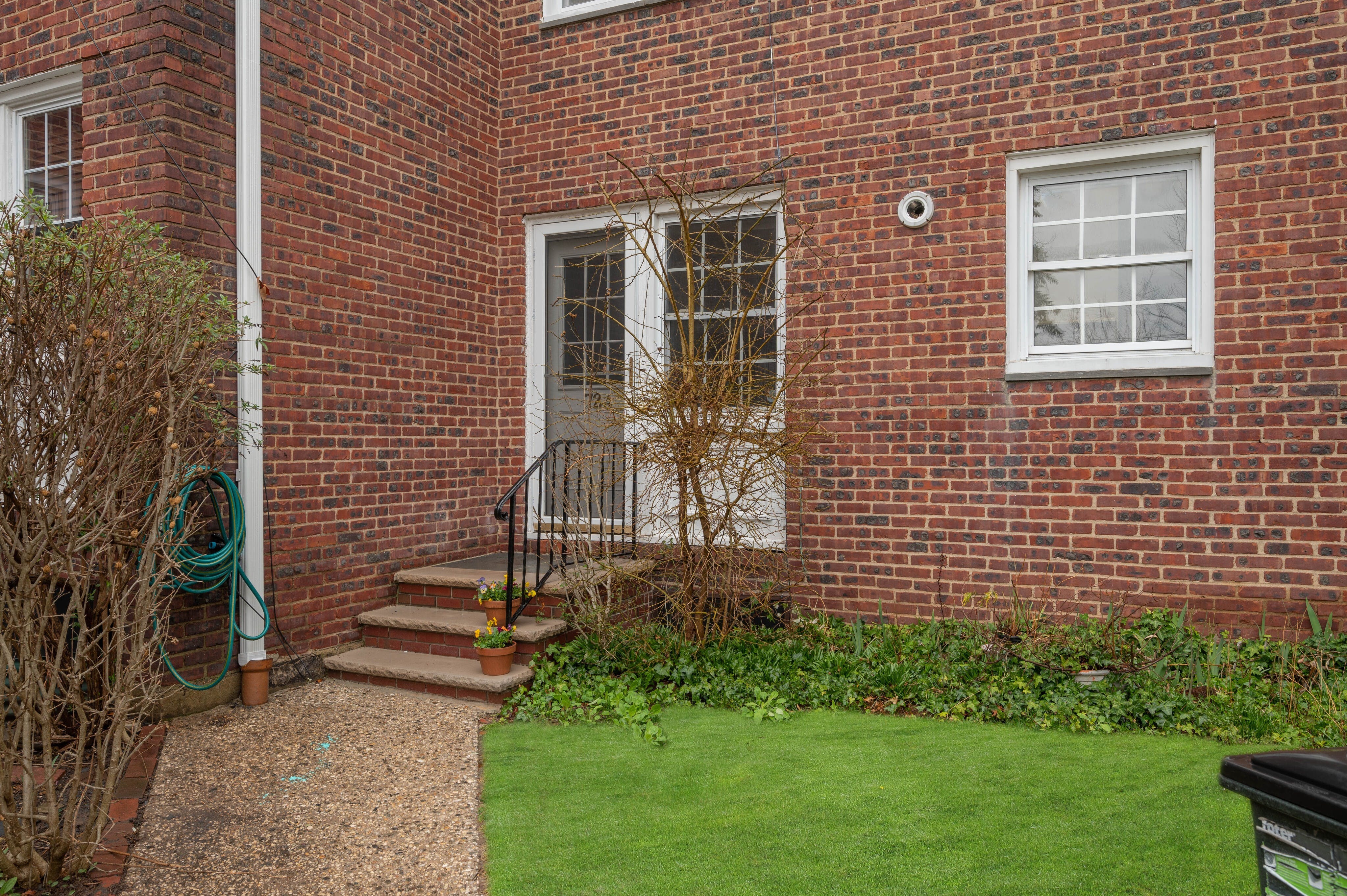 72A Meadowbrook Place