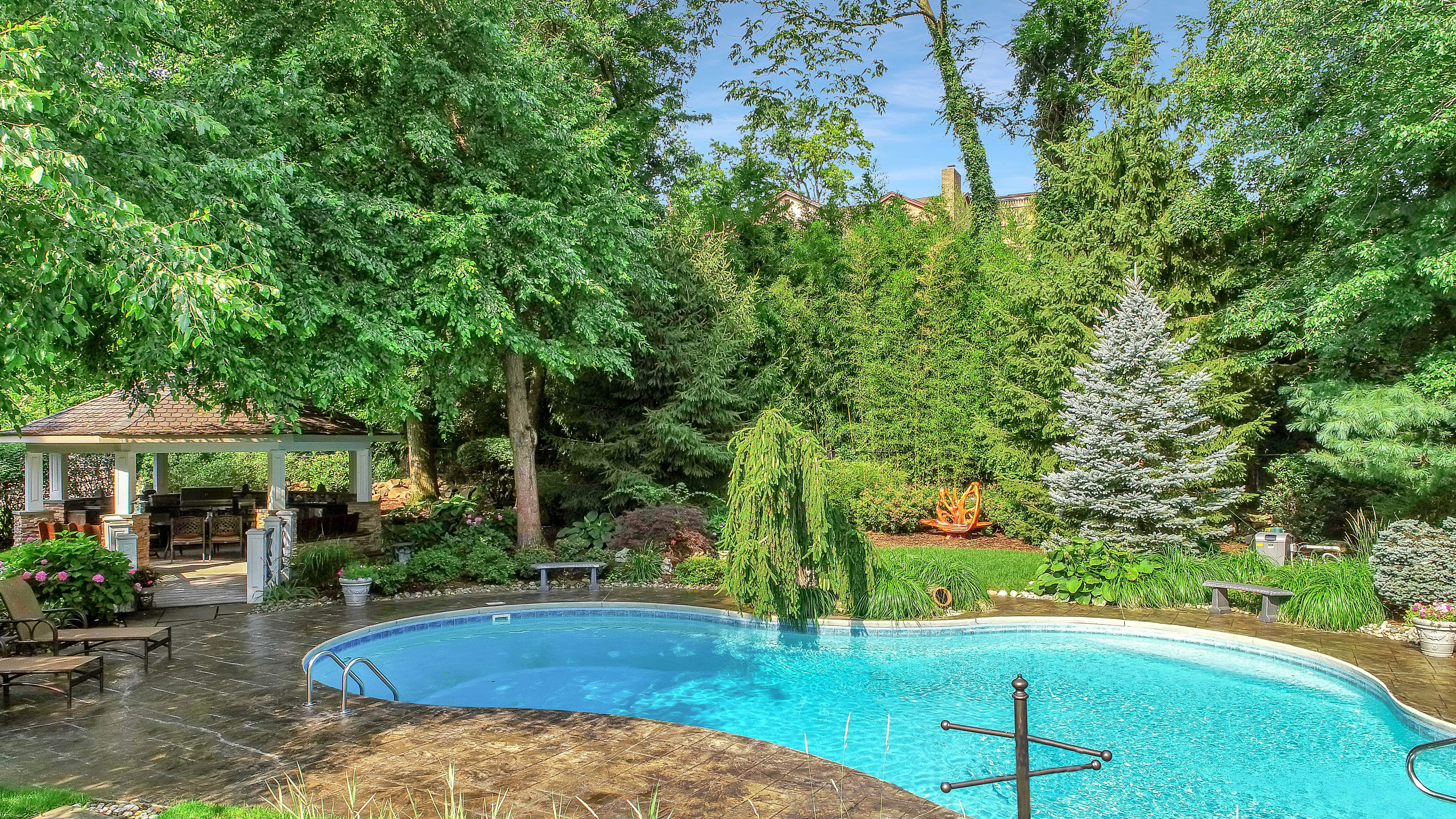 3 Heritage Ct