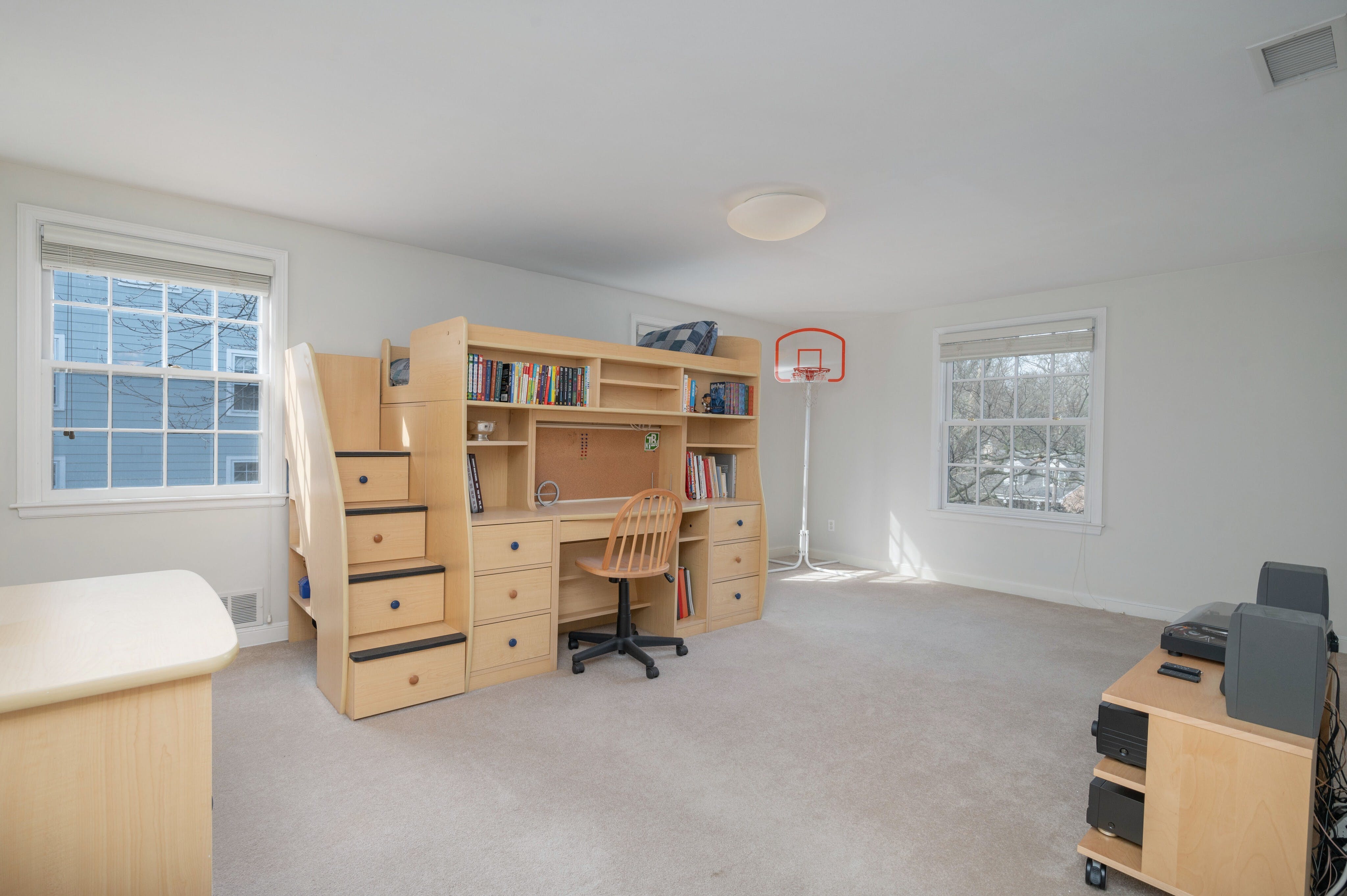 12 Warwick Road