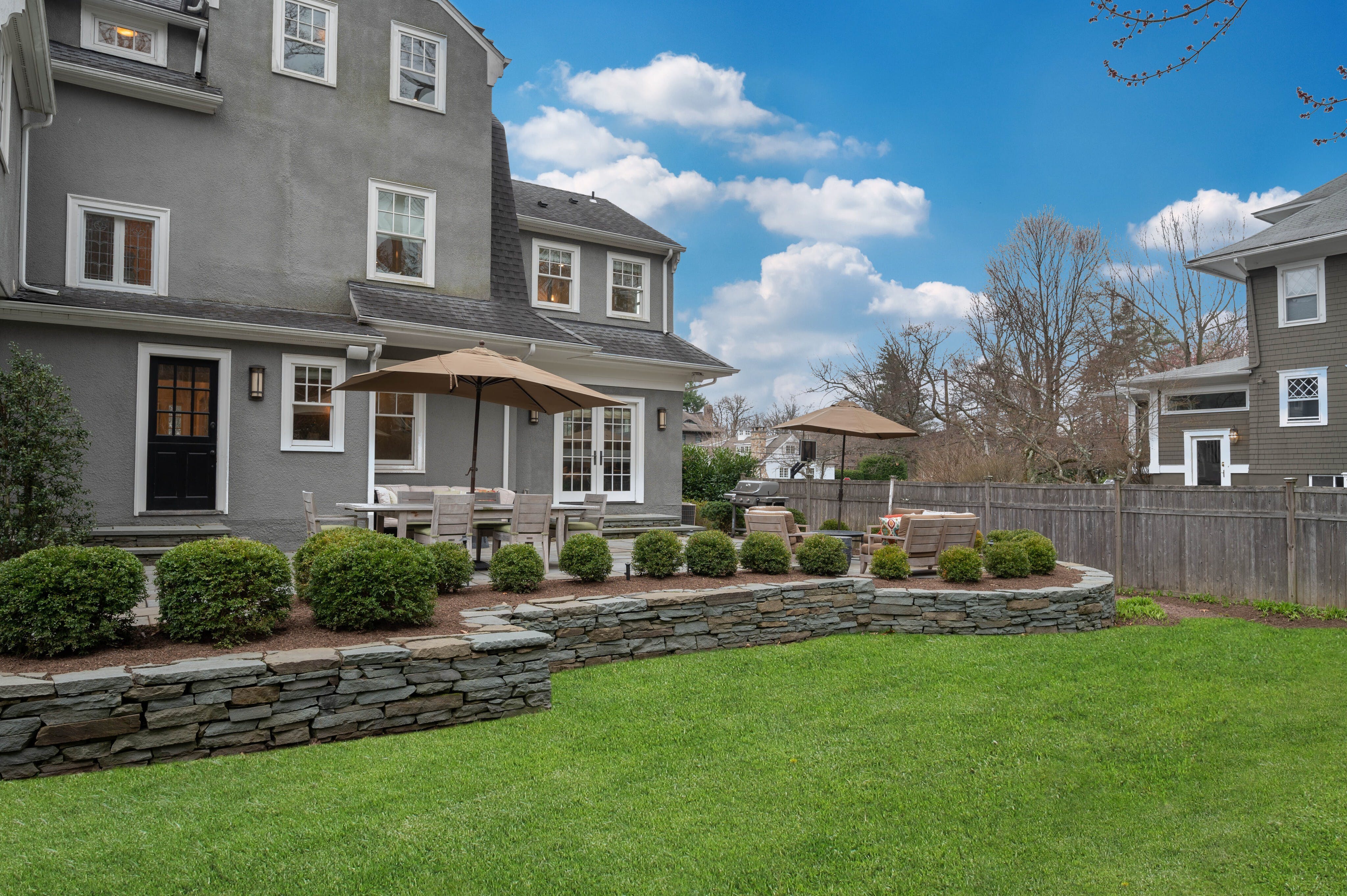 47 Hawthorne Place