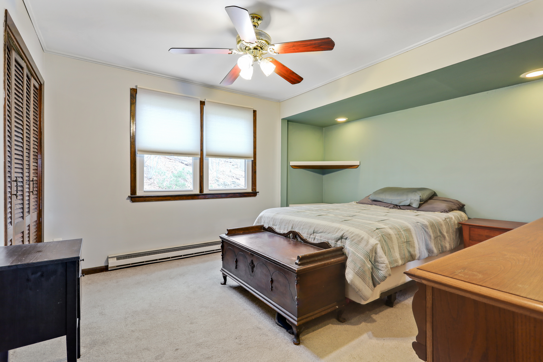 186 Monroe Trail