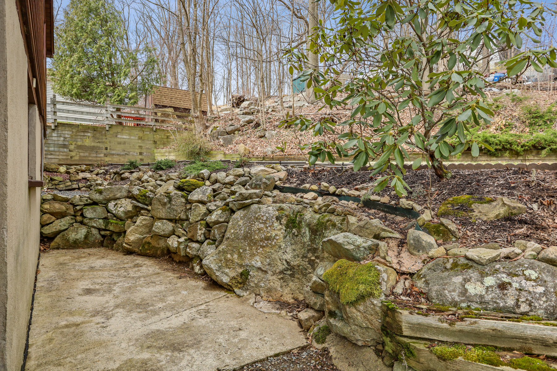 186 Monroe Trail