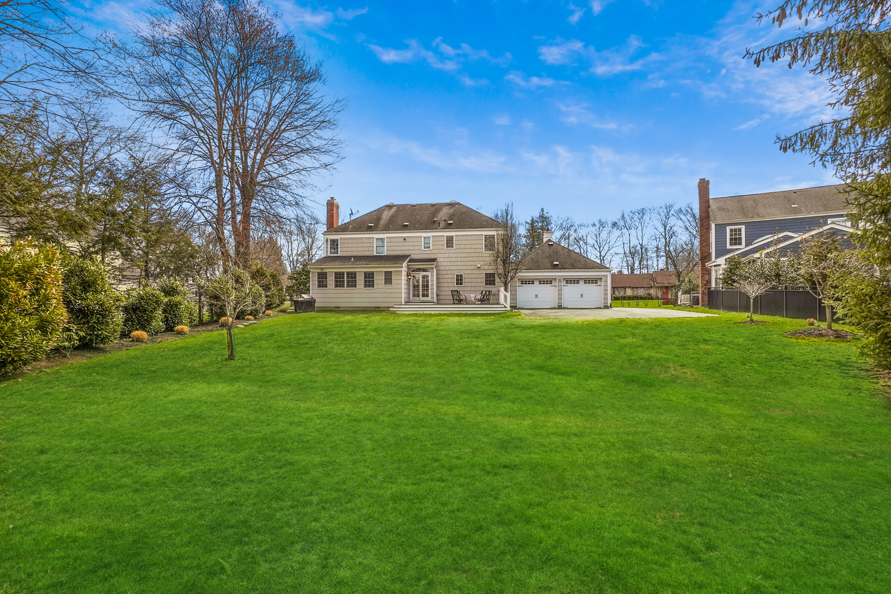 18 Village Road