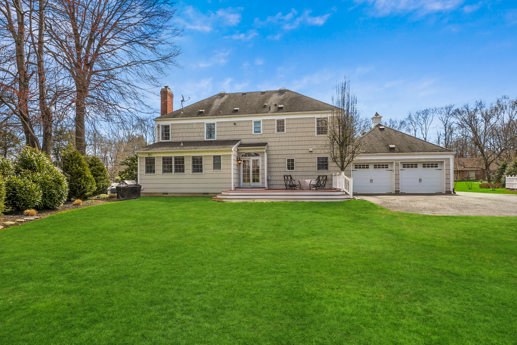18 Village Road