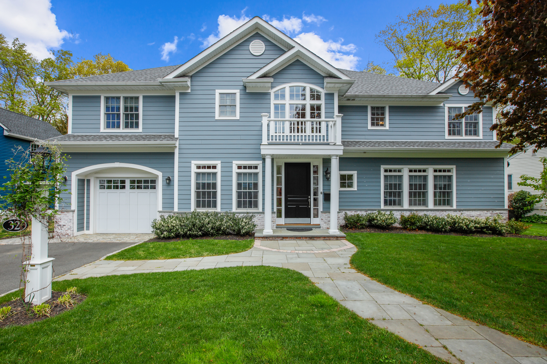 32 Greenfield Avenue