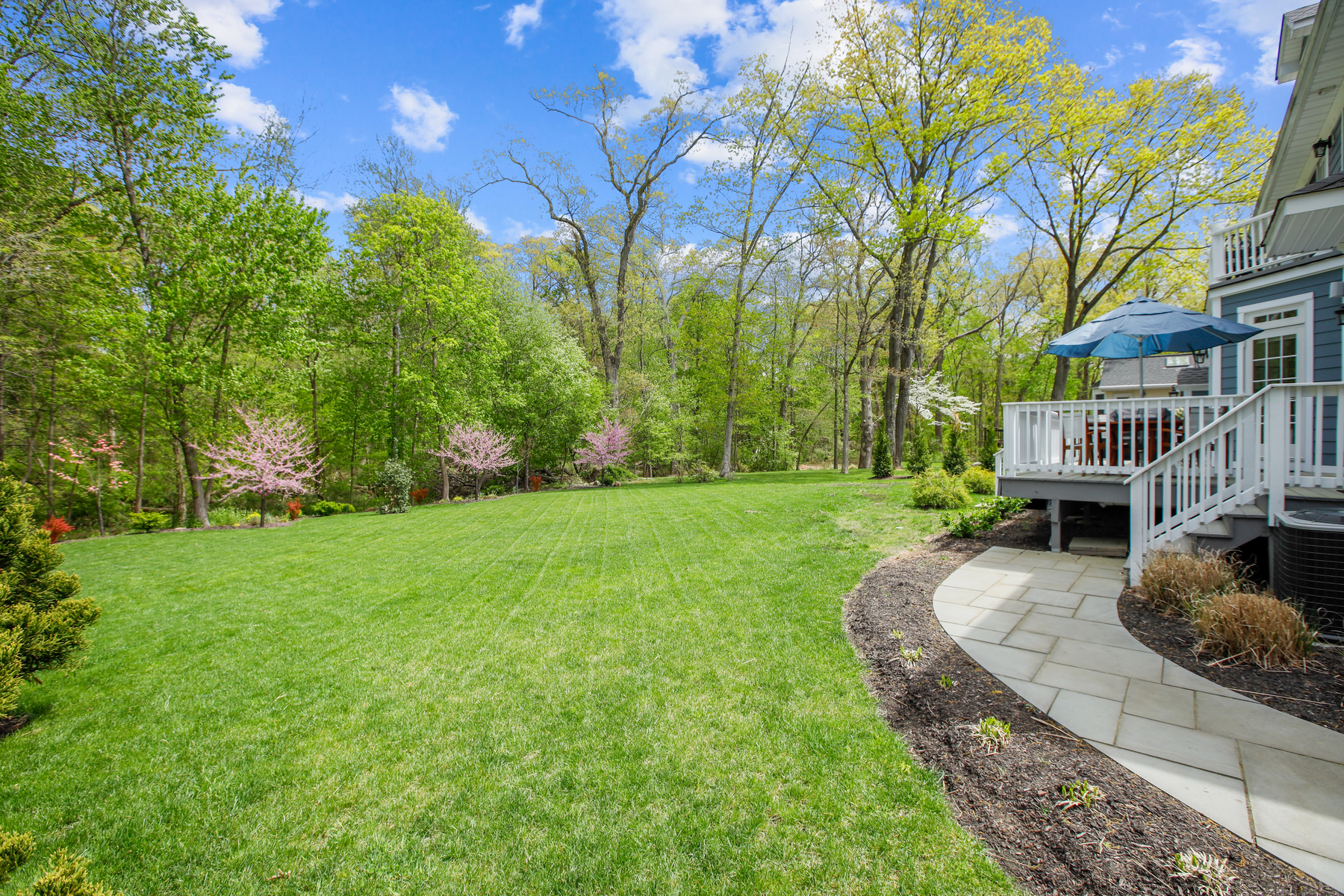 32 Greenfield Avenue