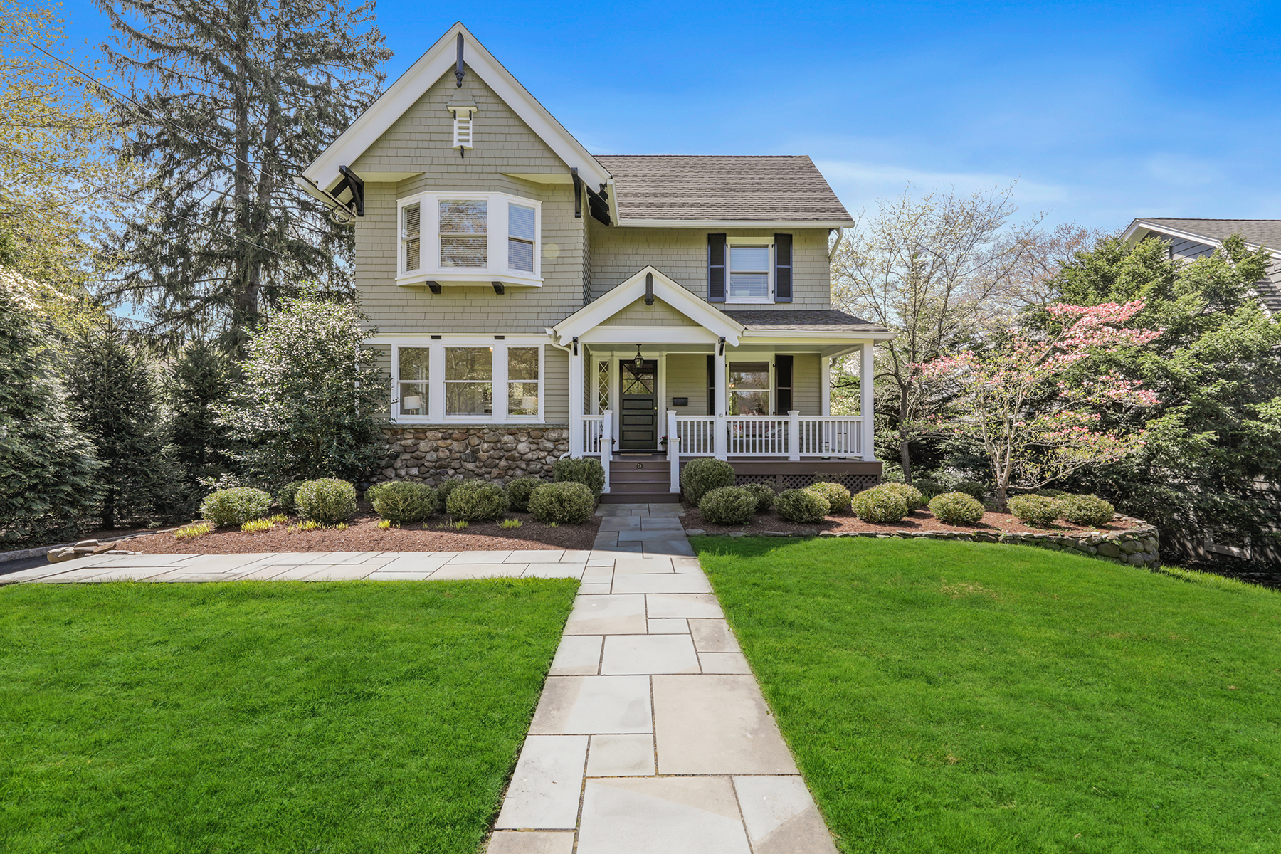 78 Valley View Avenue