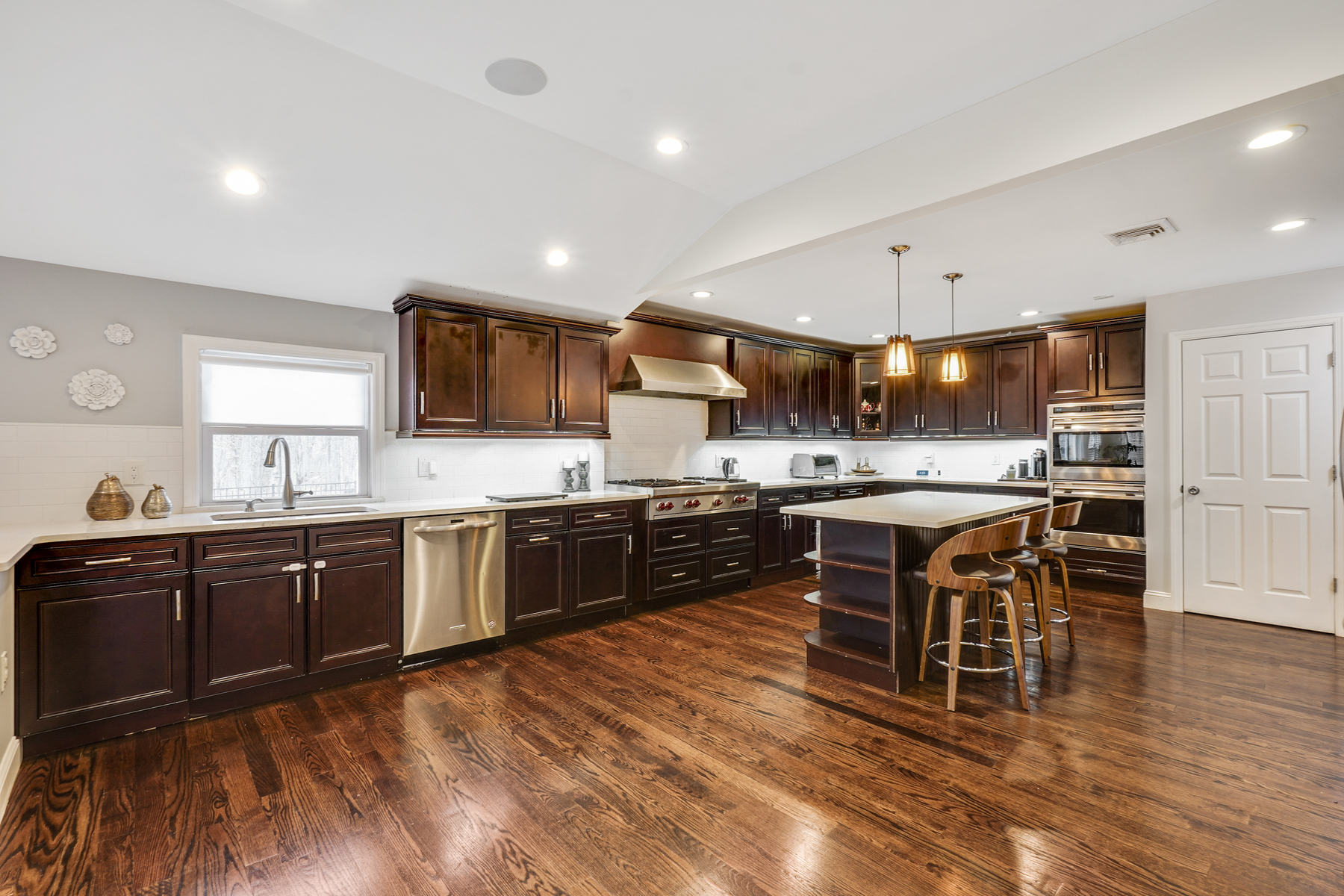 43 Cornell Avenue