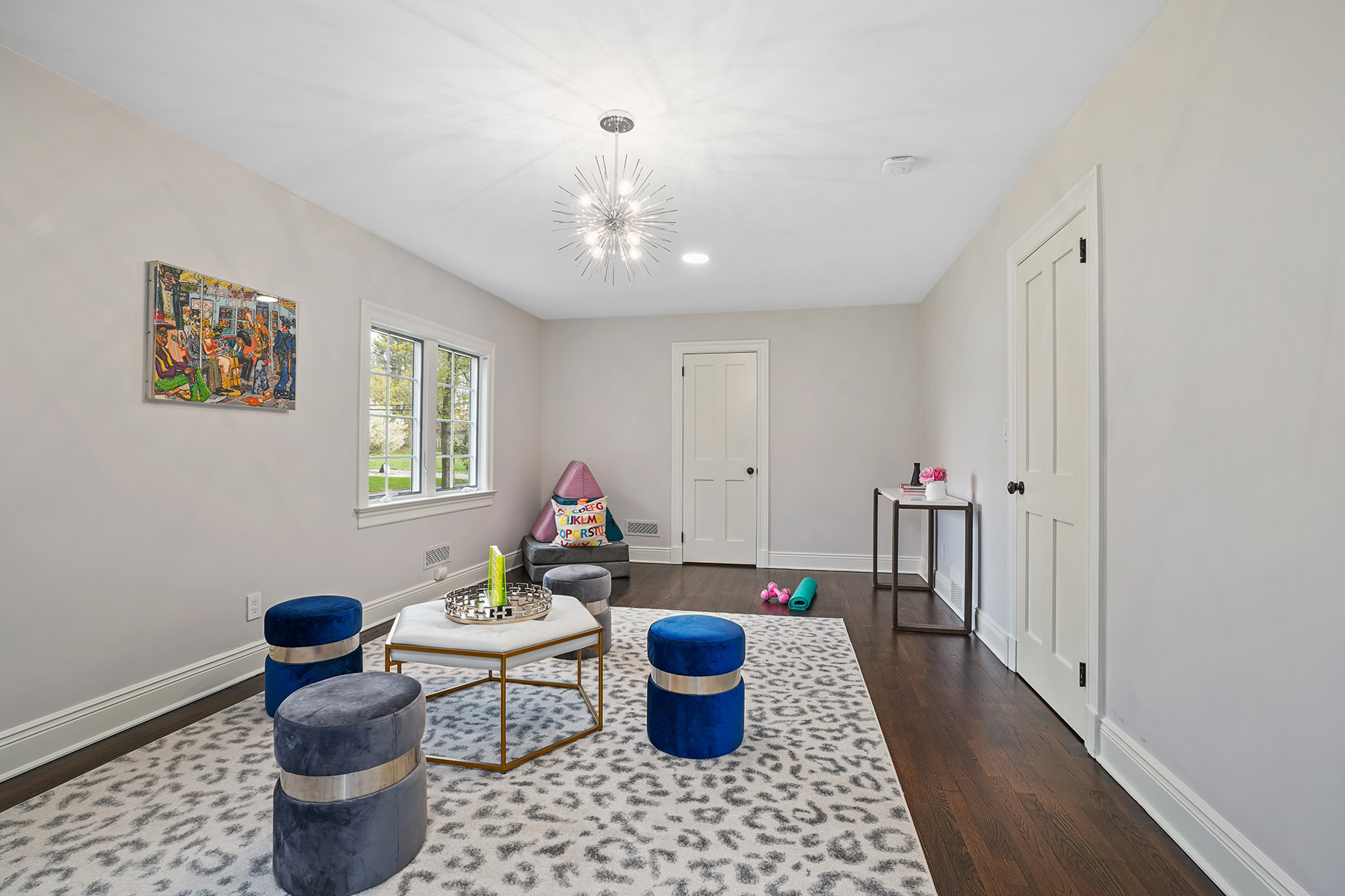 201 Hartshorn Drive