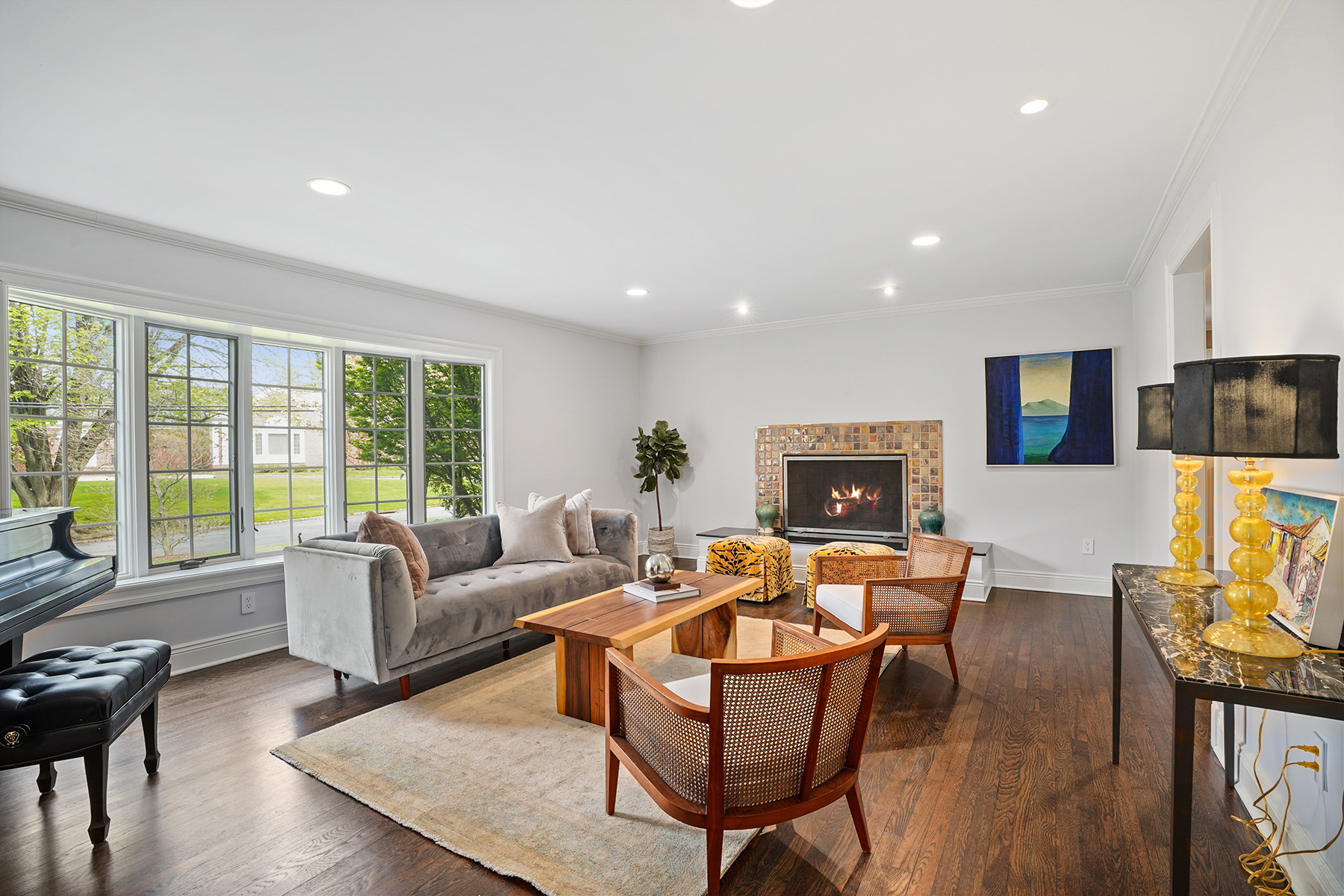 201 Hartshorn Drive