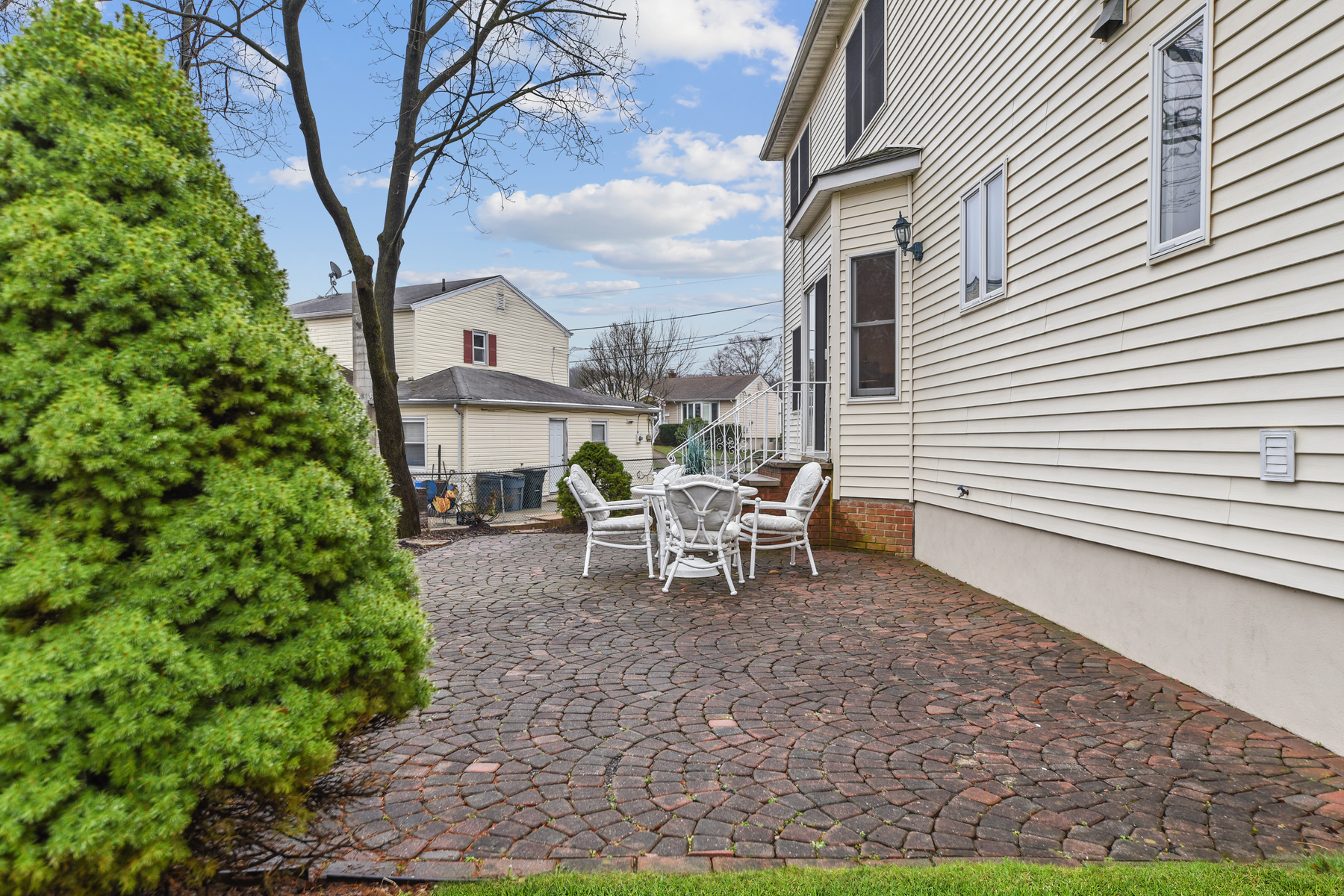 15 Washington Avenue