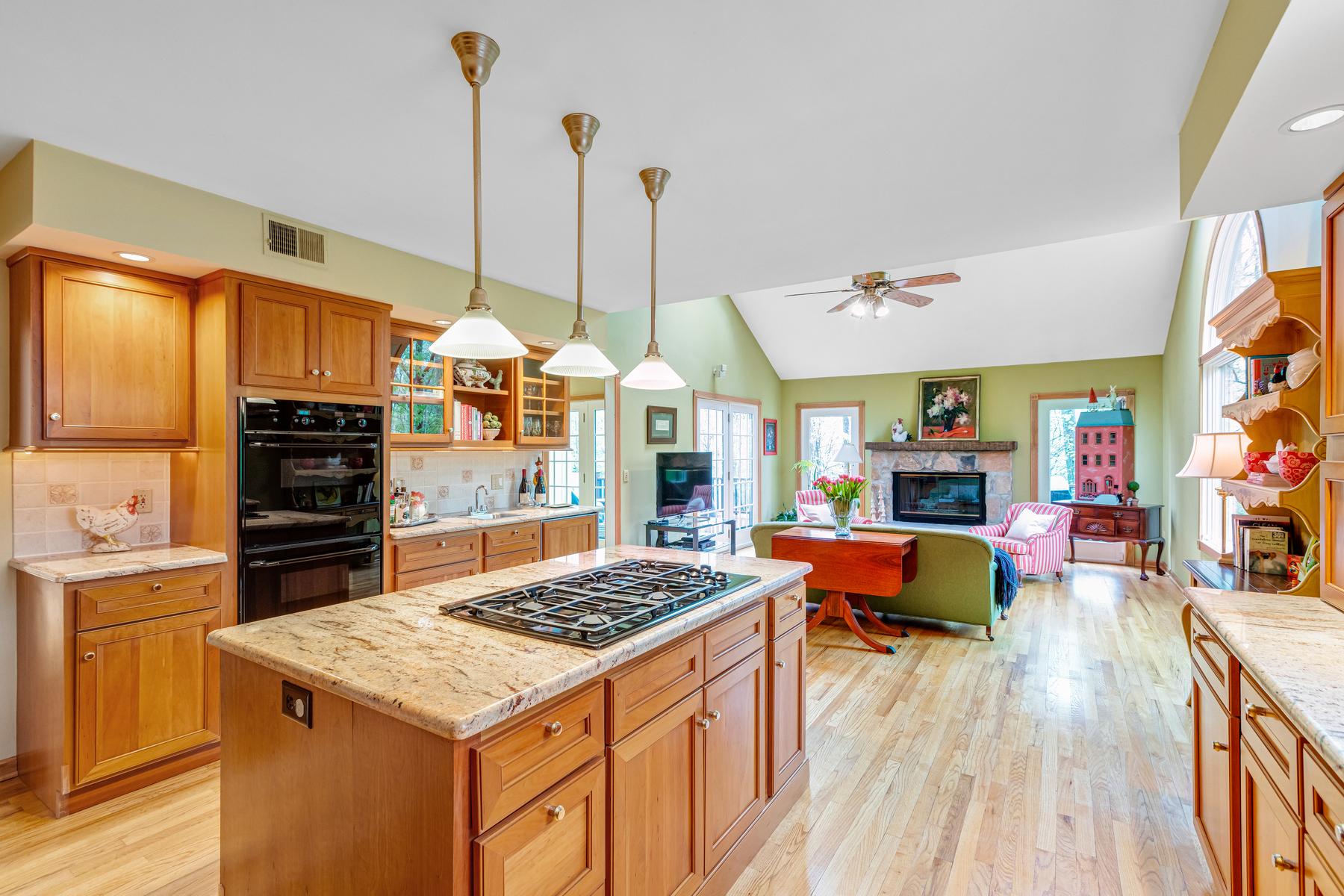 255 Kent Place Boulevard