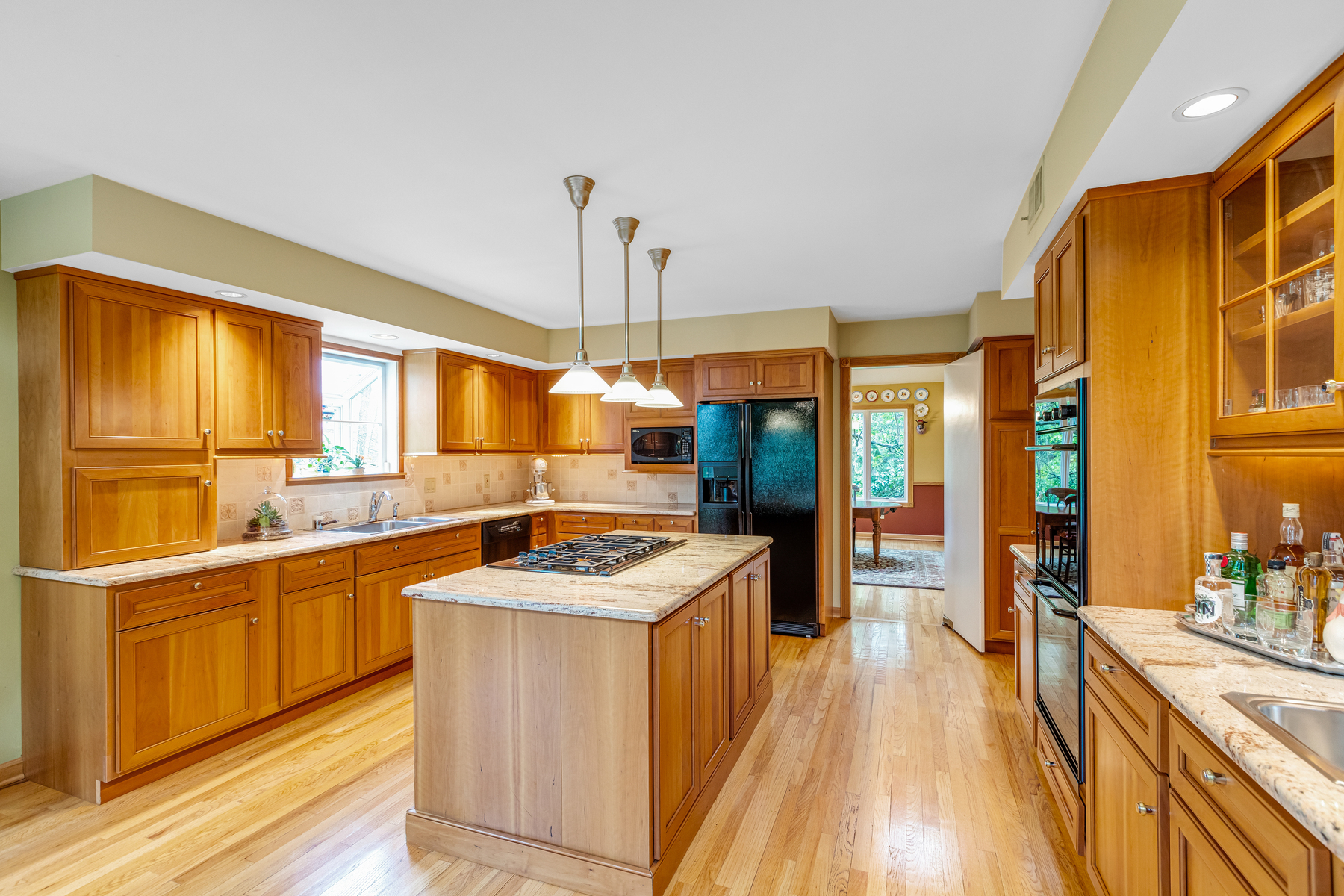 255 Kent Place Boulevard