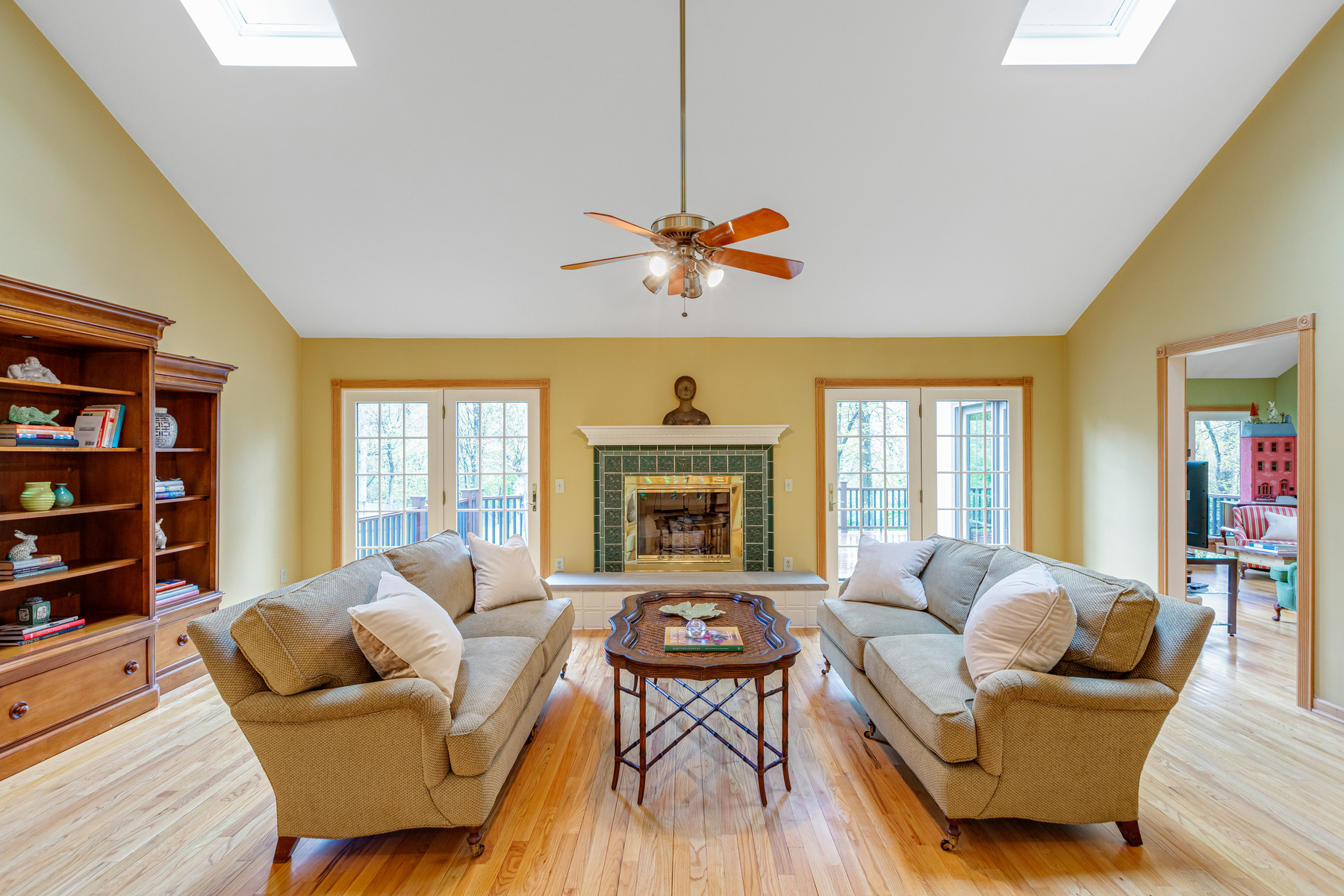 255 Kent Place Boulevard