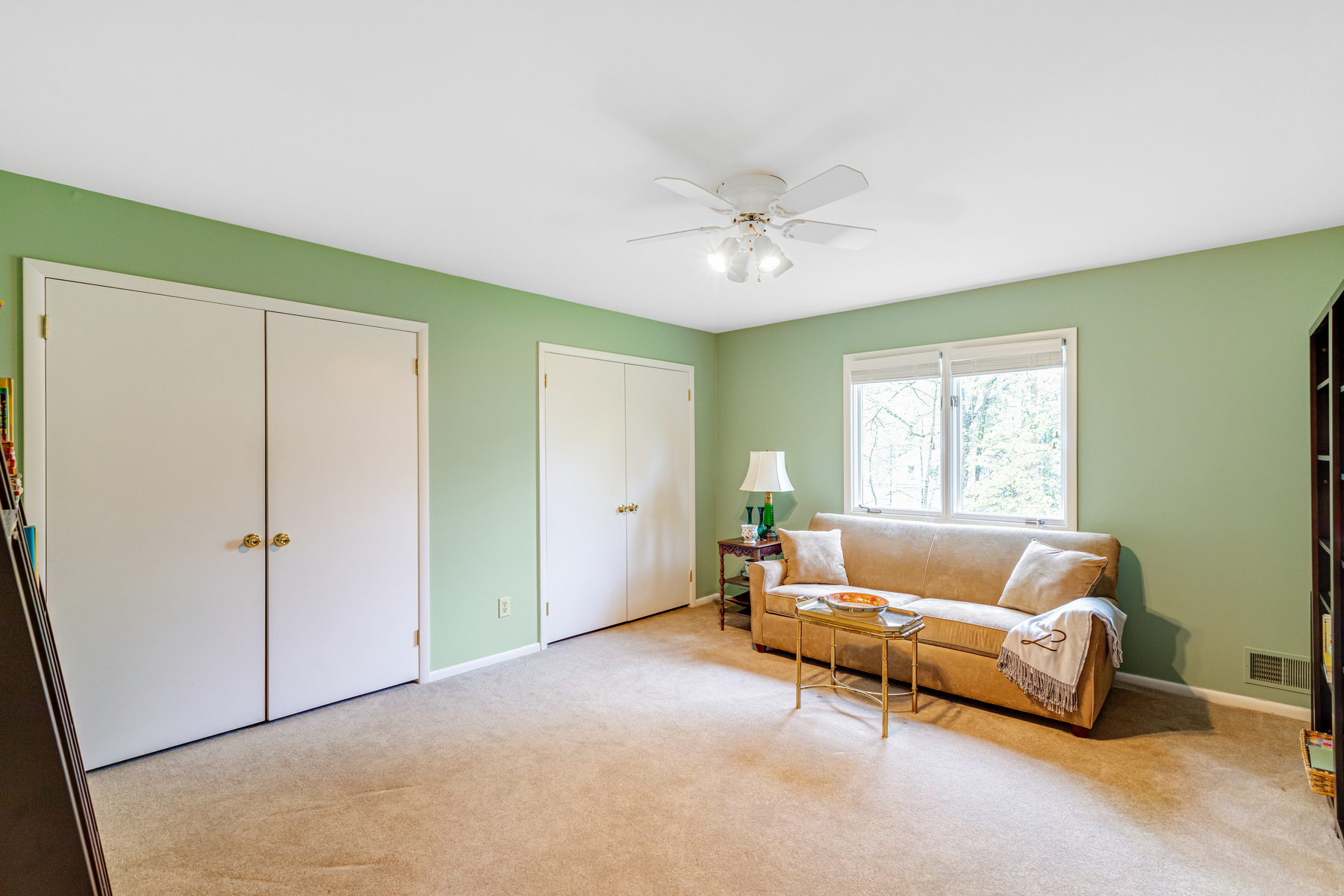 255 Kent Place Boulevard