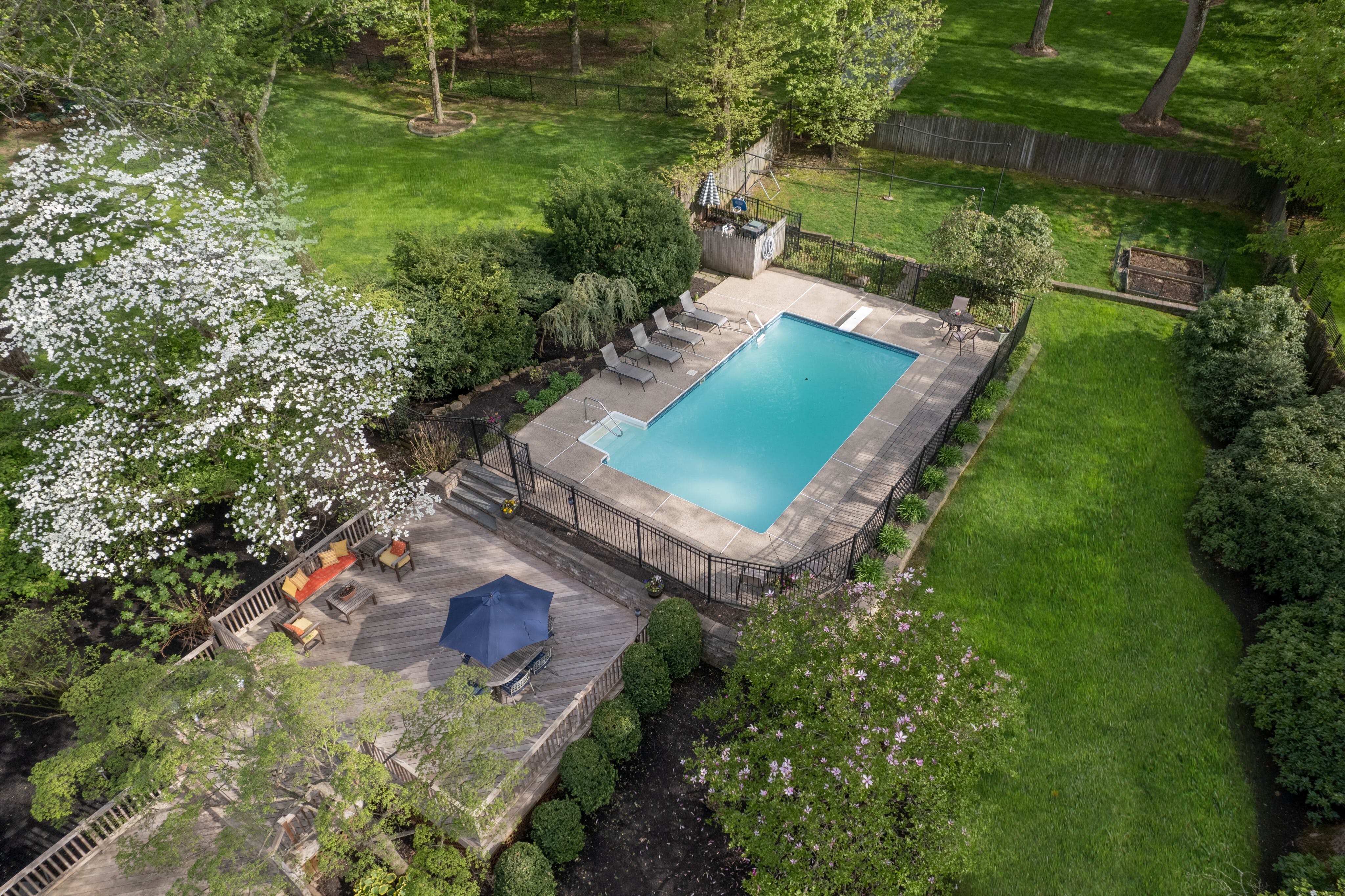 12 Deer Run Circle