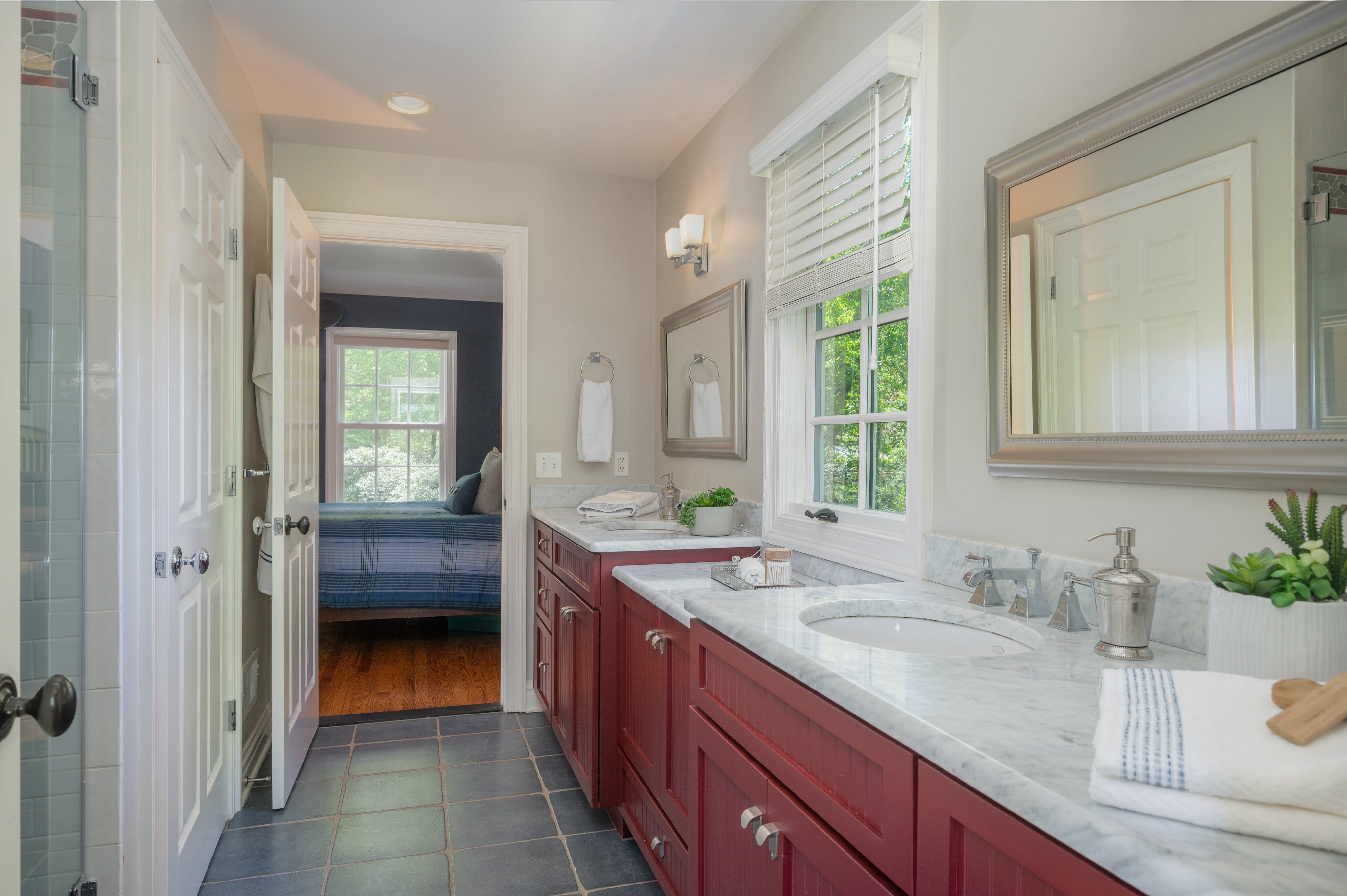12 Deer Run Circle