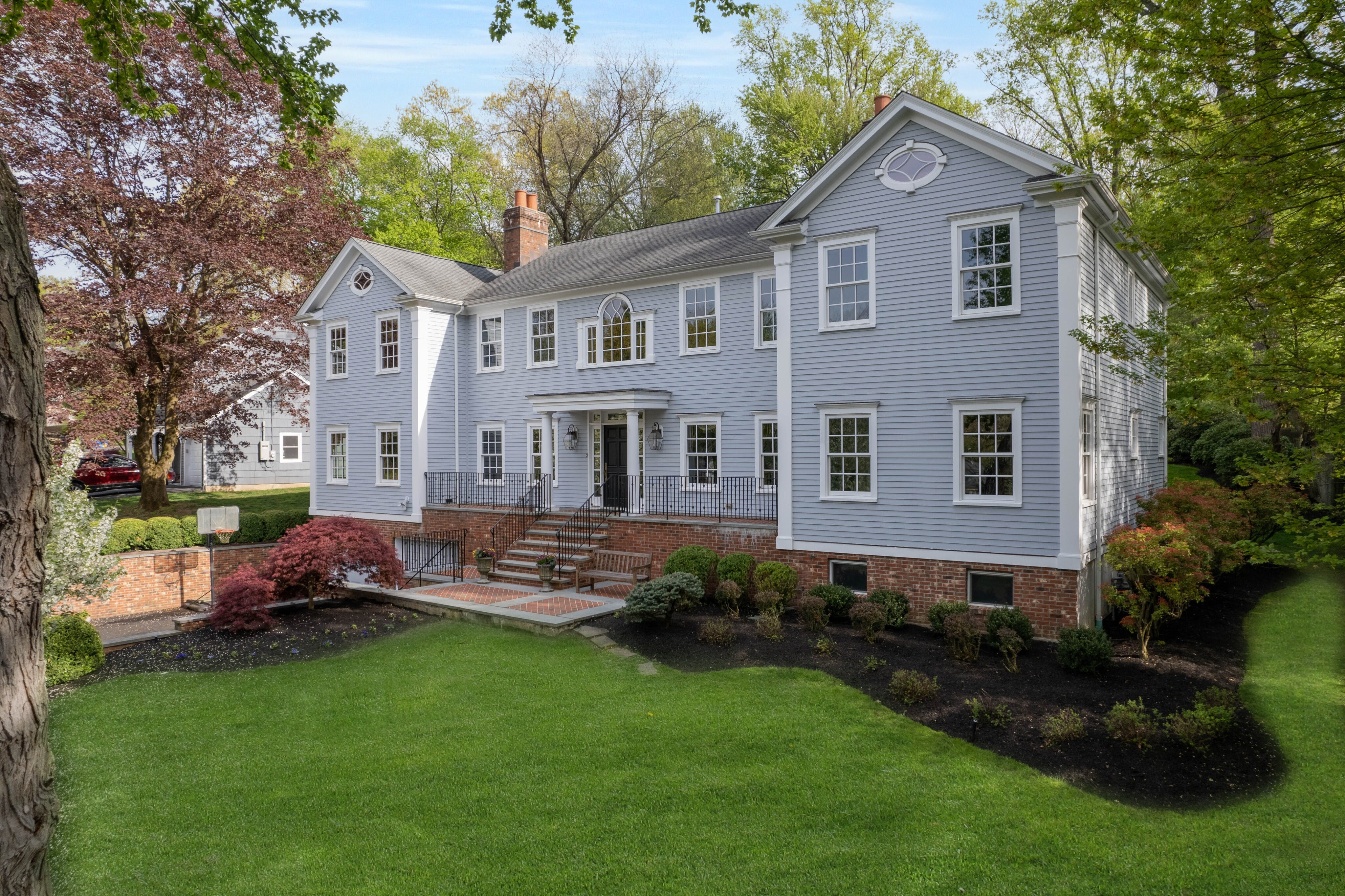 12 Deer Run Circle