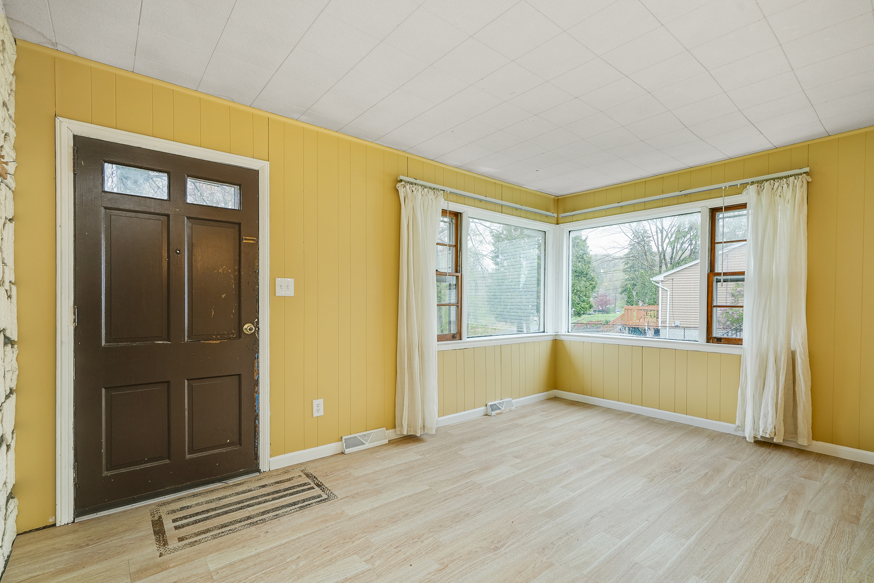 504 Atlas Road