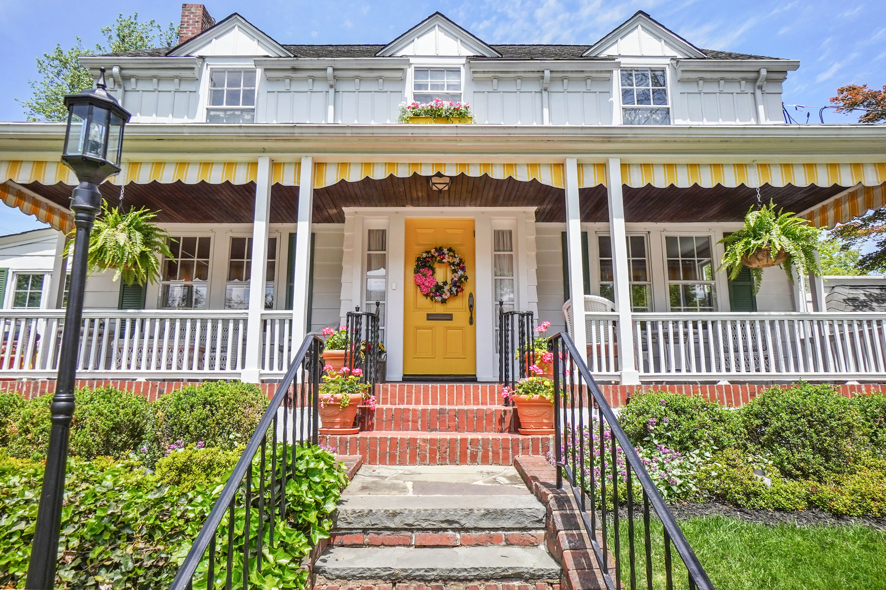 36 Van Doren Avenue