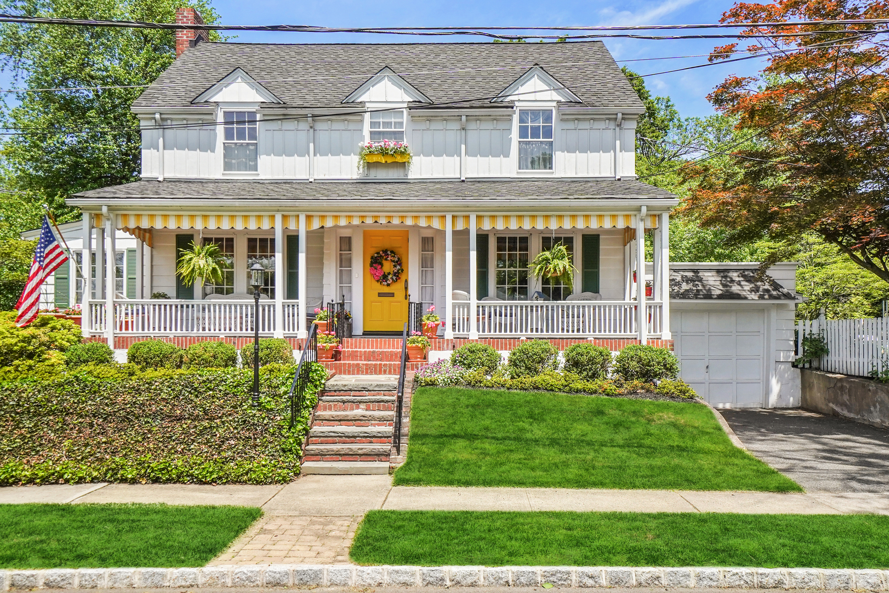 36 Van Doren Avenue