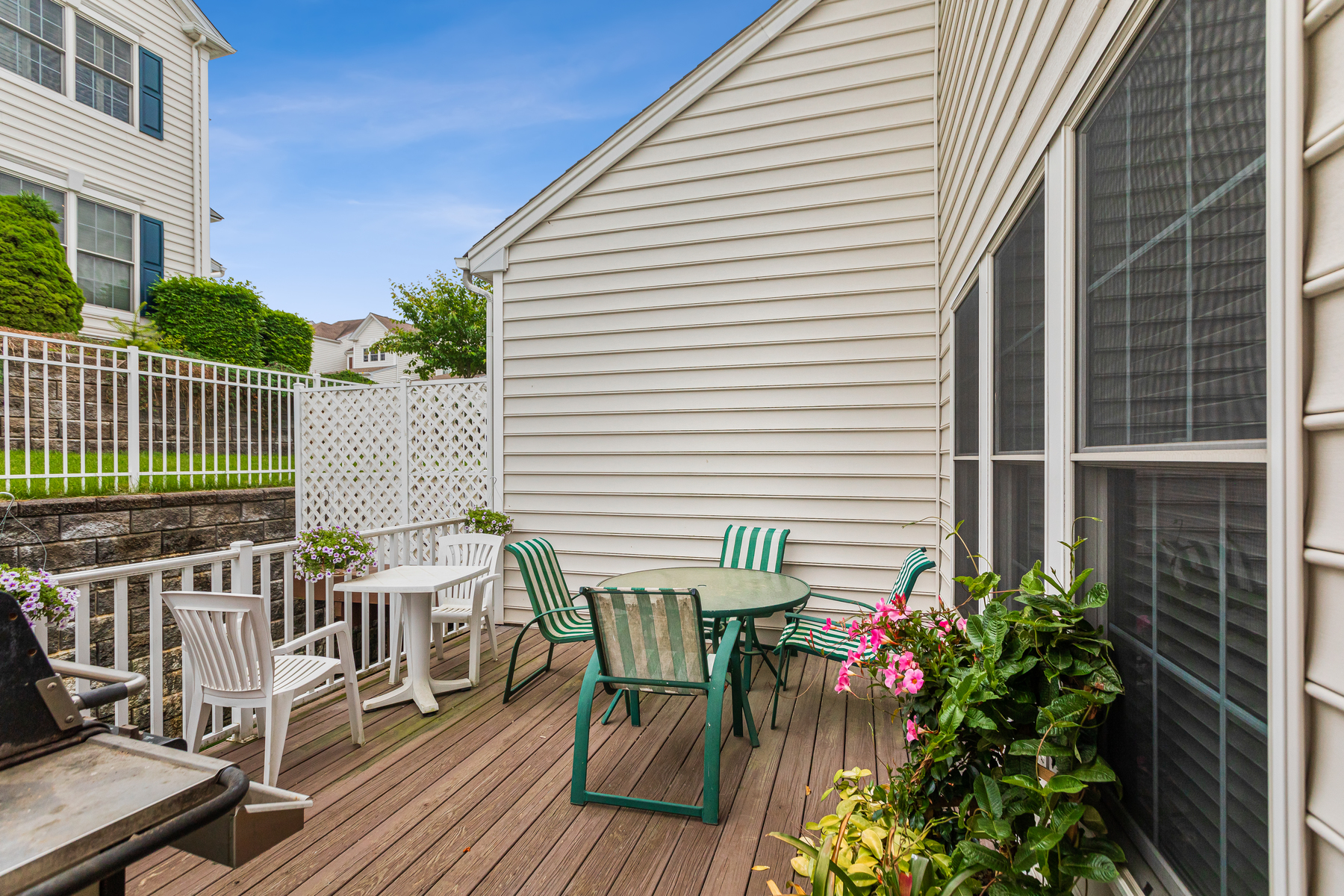 76 Hickory Hill Boulevard