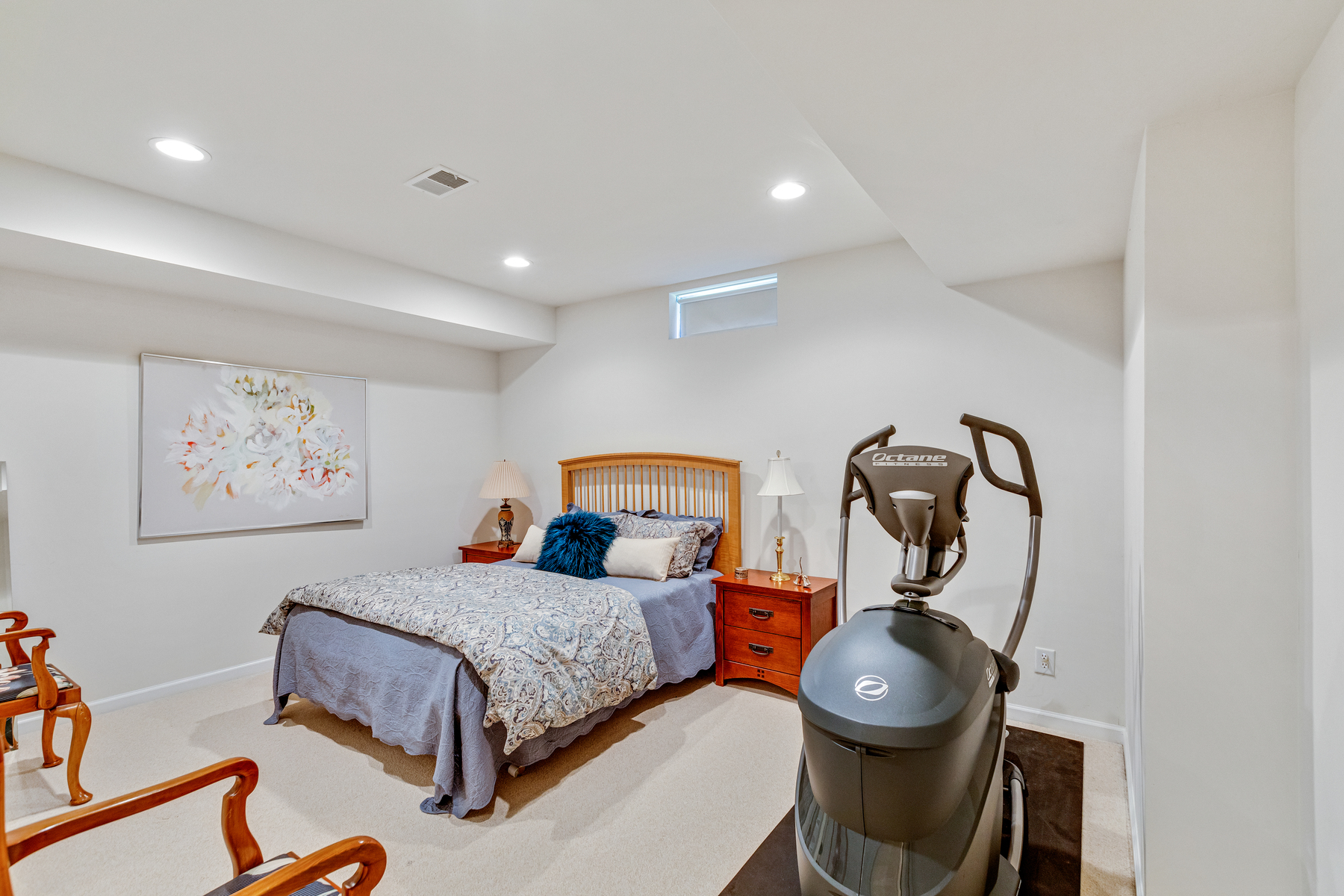 76 Hickory Hill Boulevard