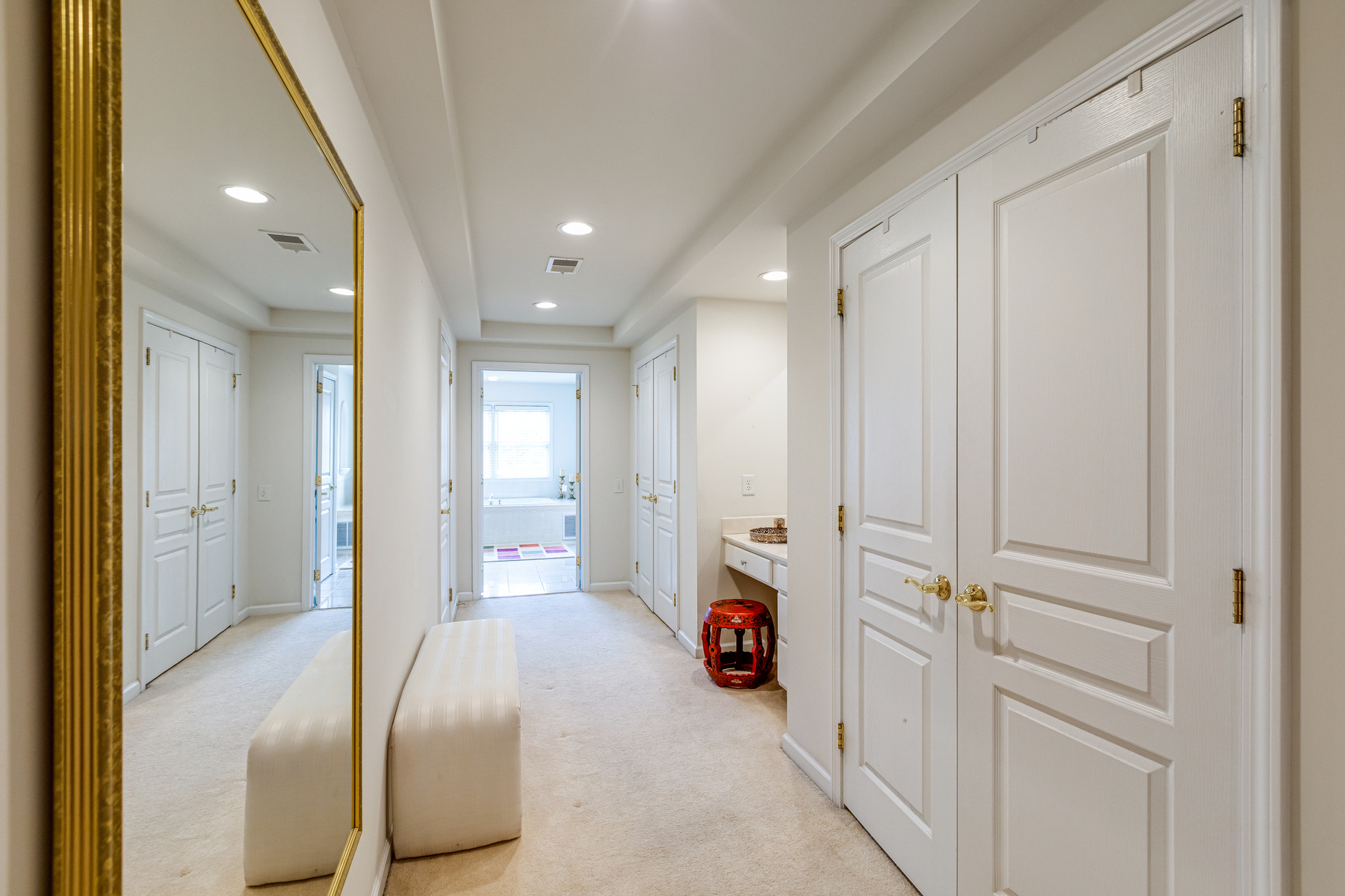 76 Hickory Hill Boulevard