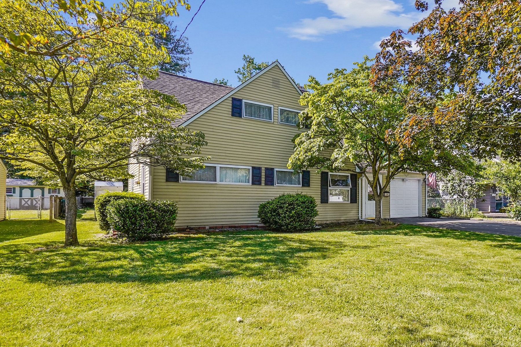 2333 Belvedere Drive