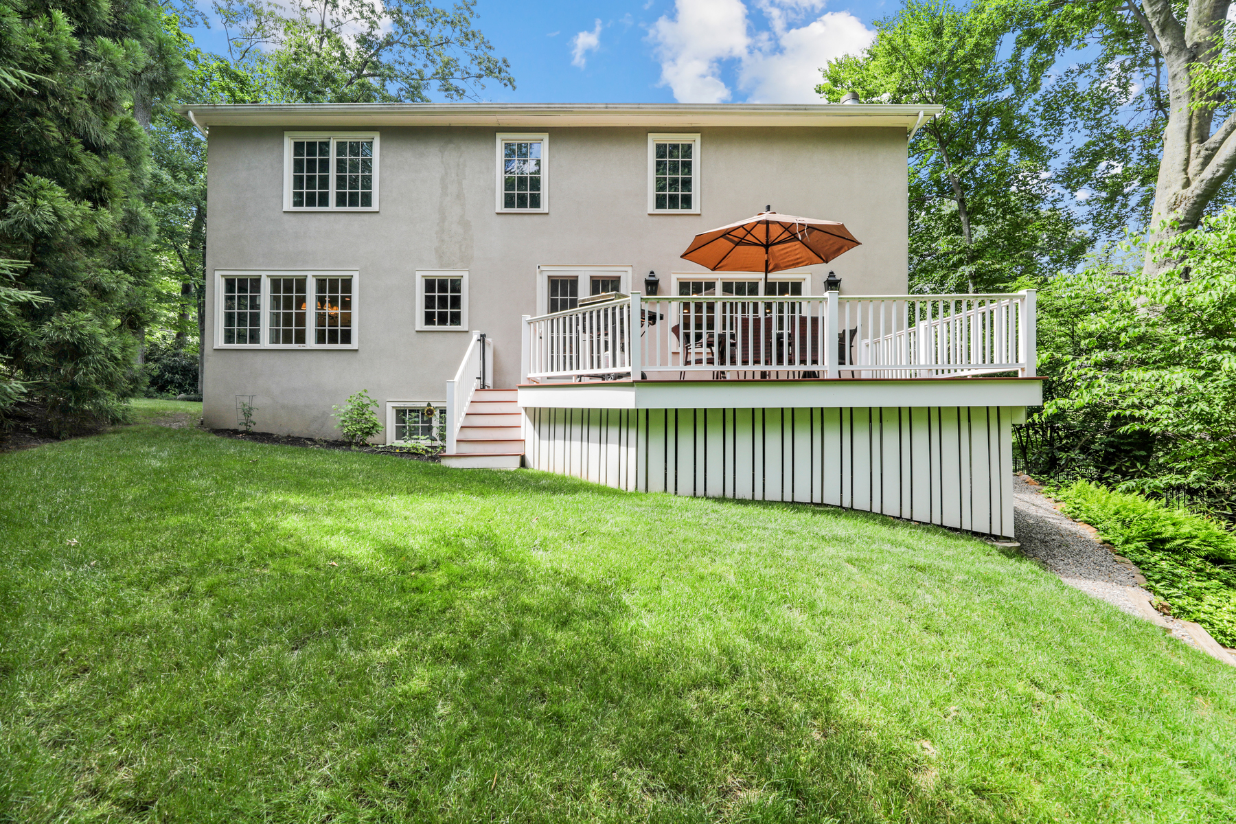 49 Fernwood Road