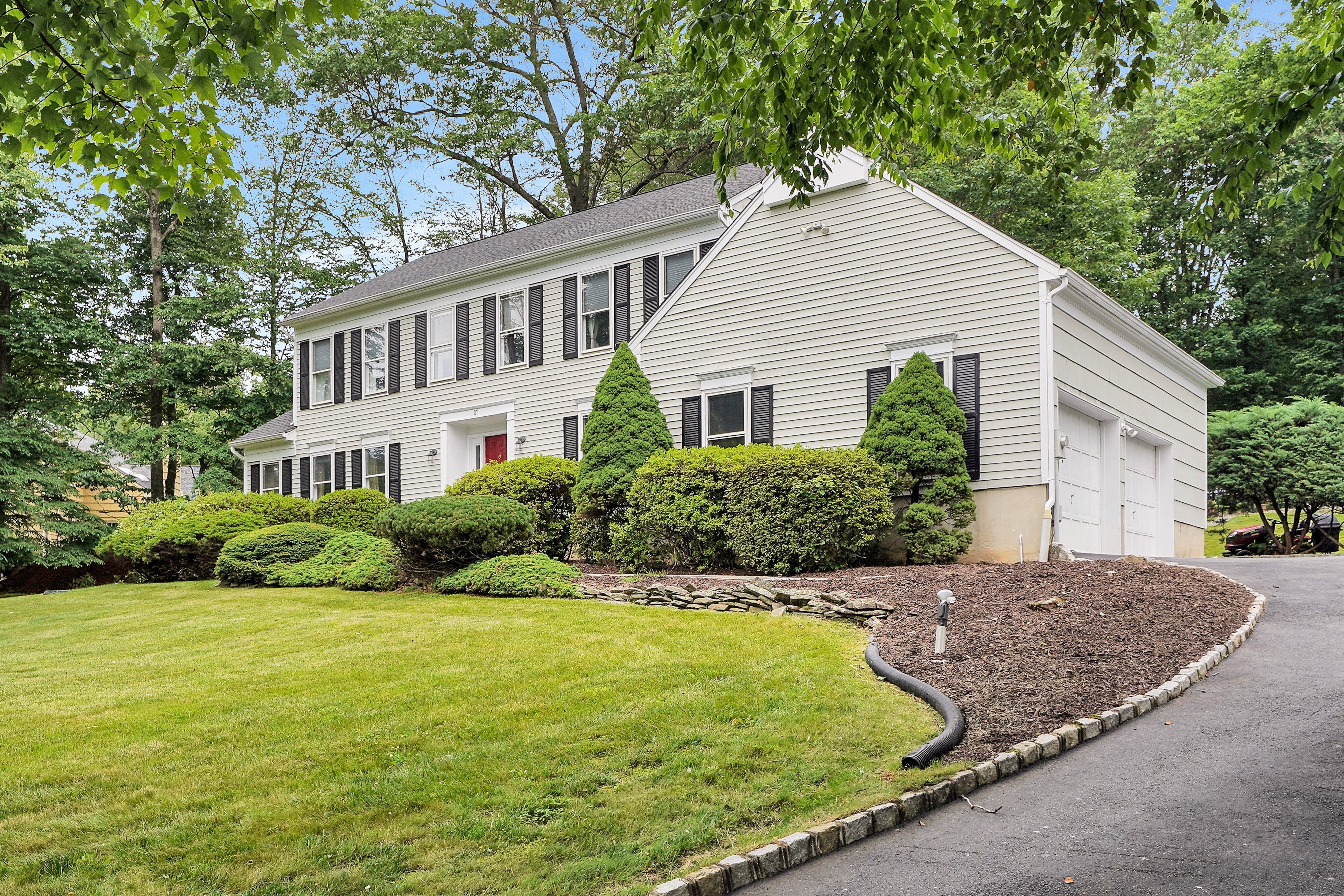27 Cromwell Drive
