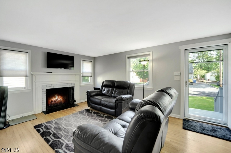 189 Delacy Dr