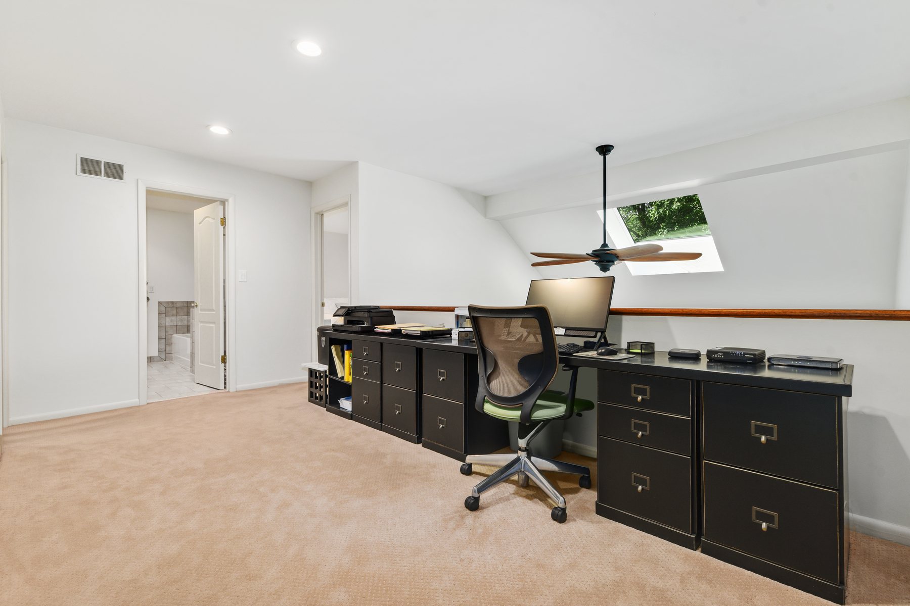 6 Sherwood Drive