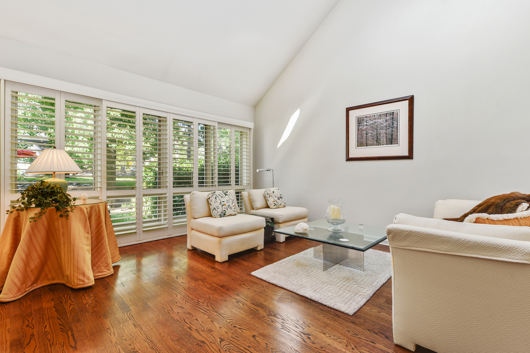 6 Sherwood Drive
