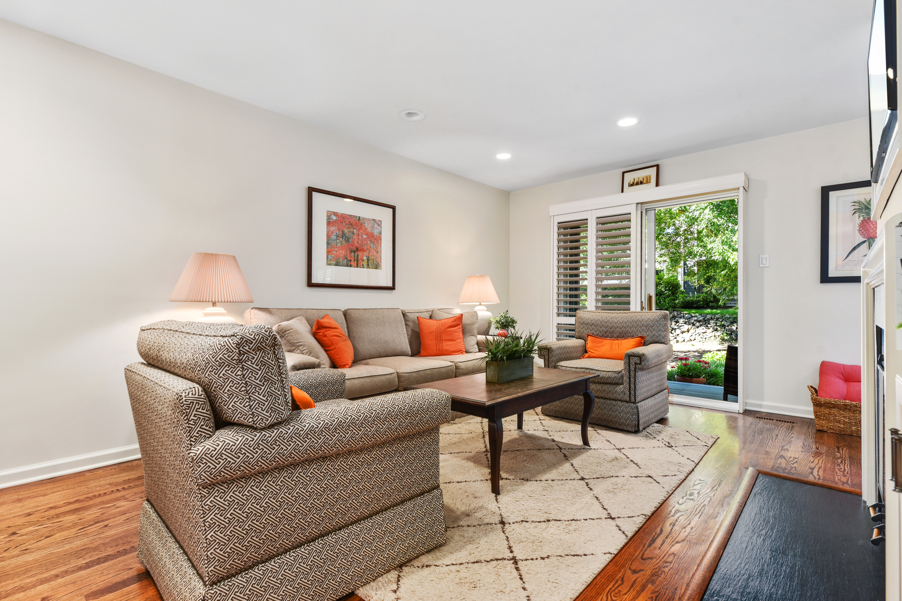 6 Sherwood Drive