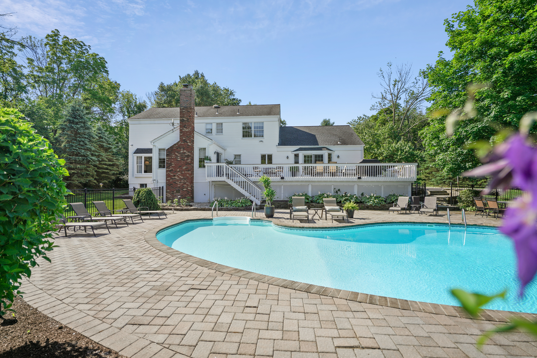 31 Glen Ridge Drive