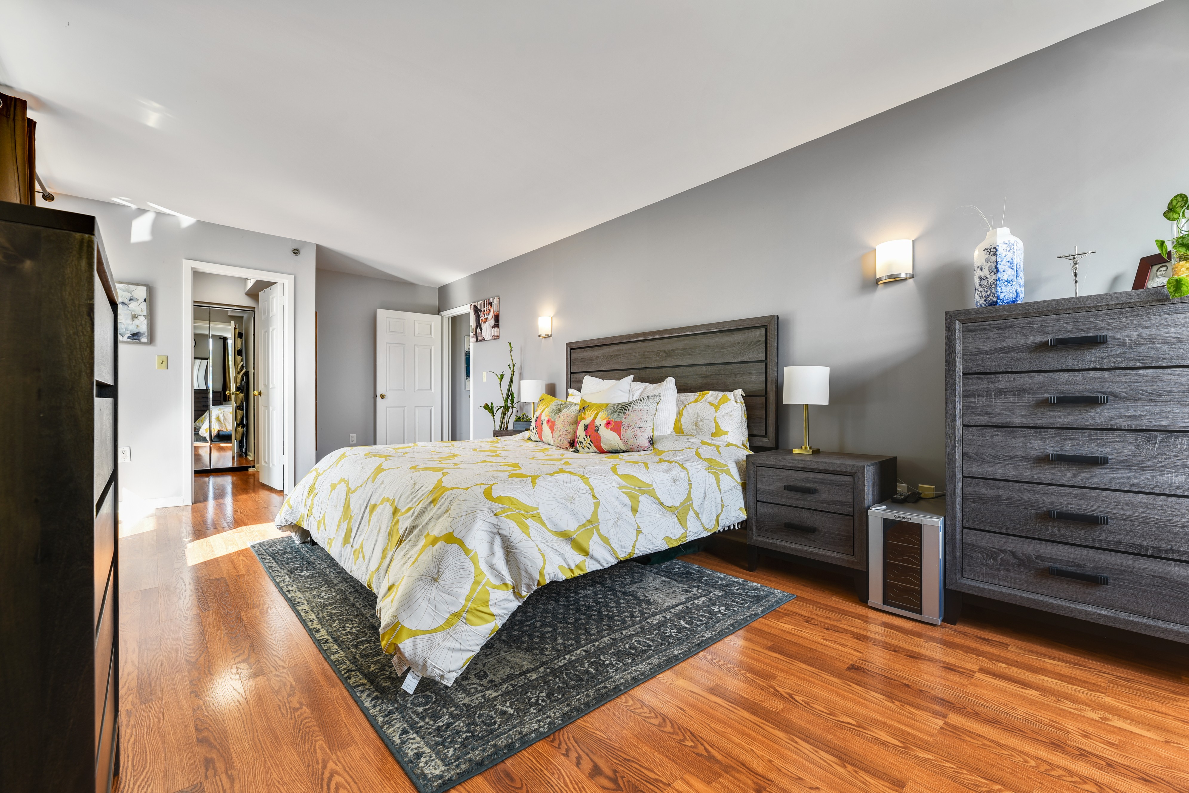 300 Main Street, #405 