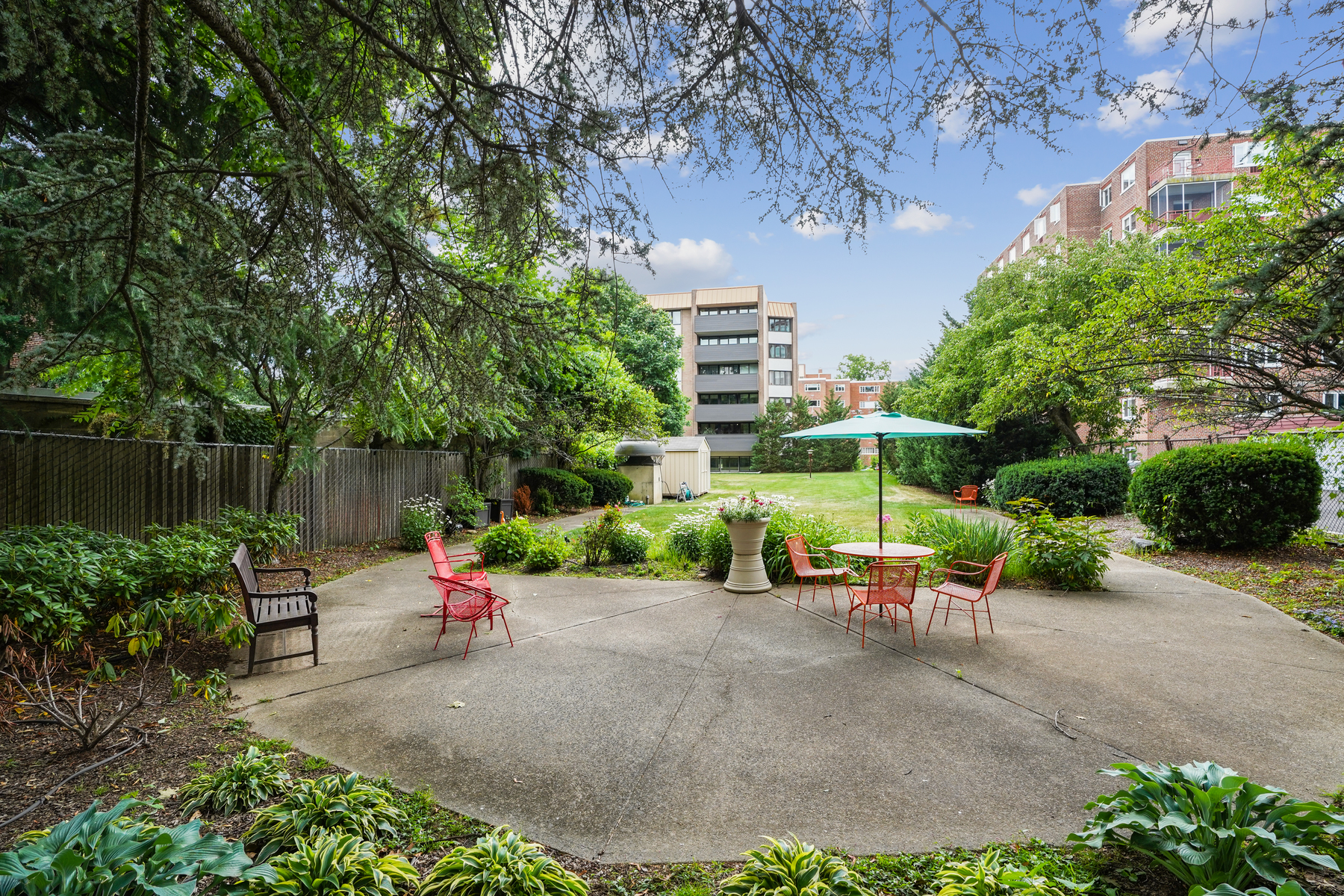 1 Euclid Avenue, #6D 