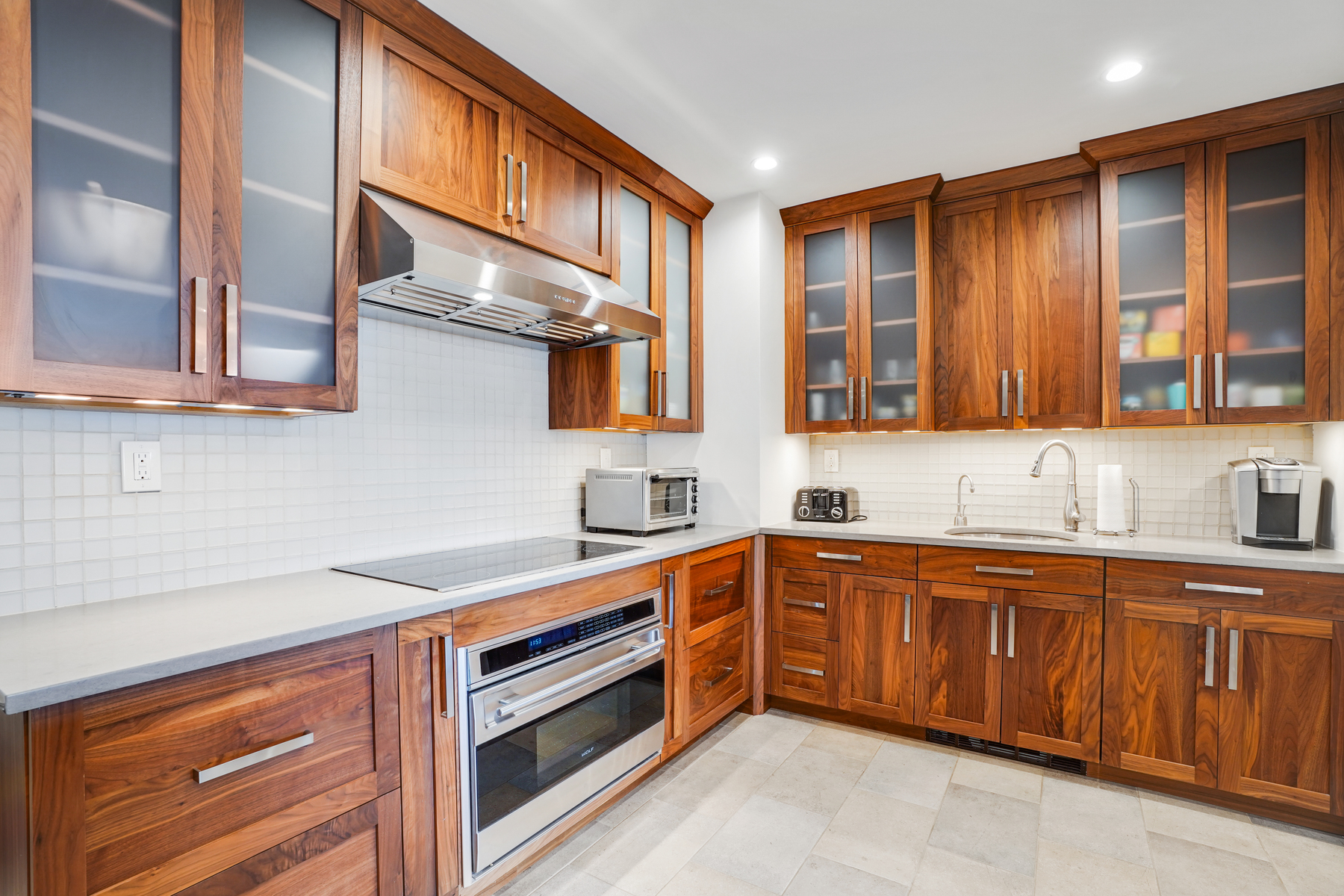 1 Euclid Avenue, #6D 