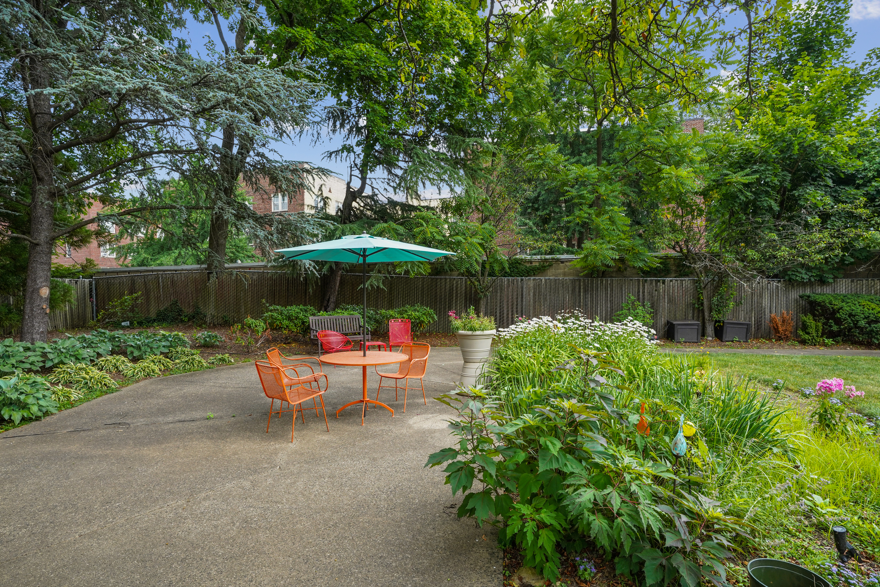 1 Euclid Avenue, #6D 