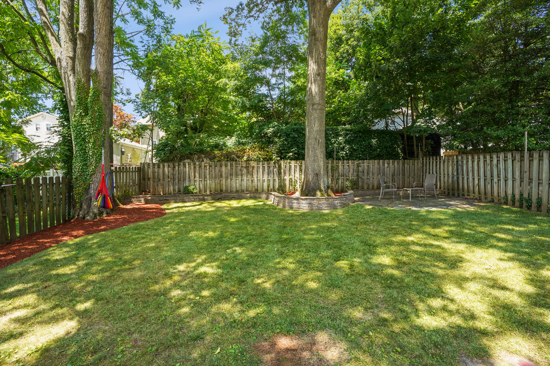 21 Locust Avenue
