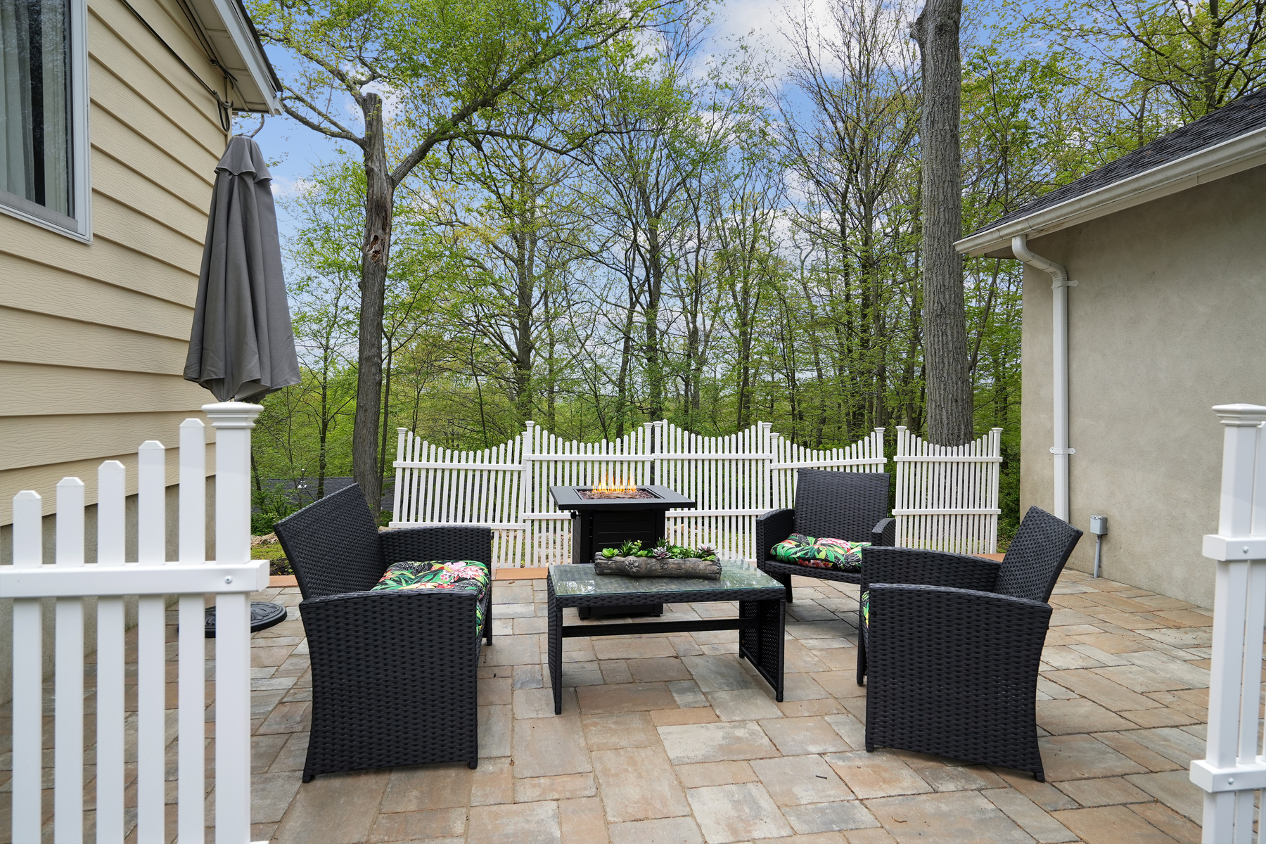 128 Rollins Trail