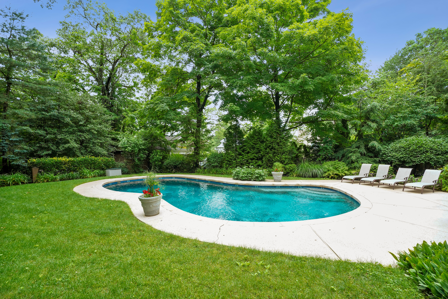 9 Montview Road