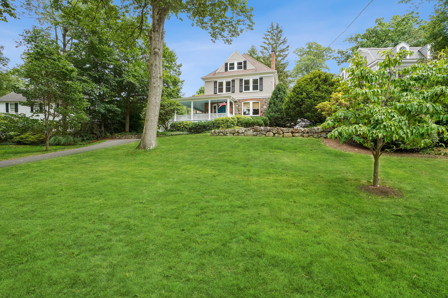 85 Woodland Avenue