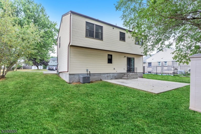 956 New Dover Rd