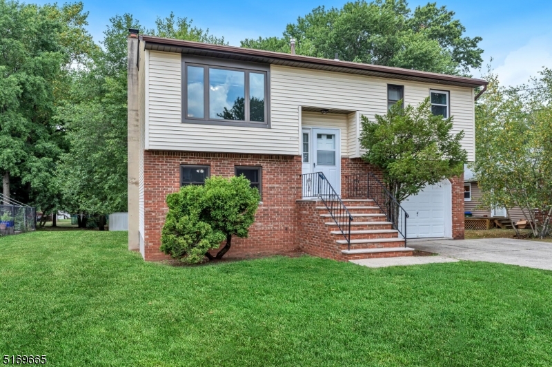 956 New Dover Rd