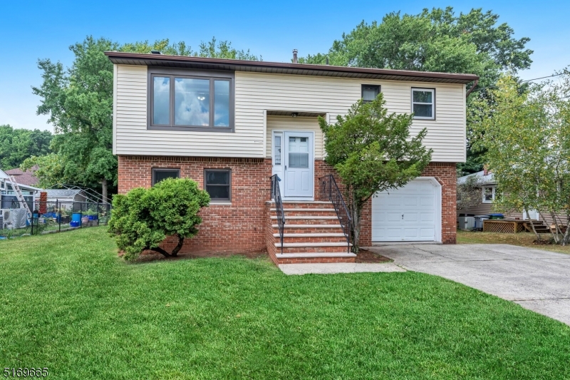 956 New Dover Rd