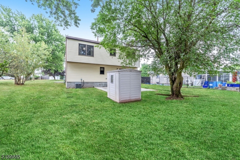 956 New Dover Rd